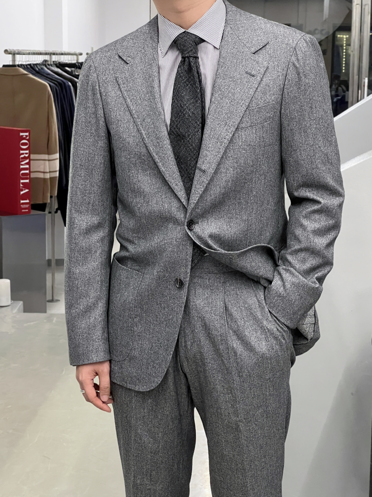 Bộ suit vải Dormeuil 02B