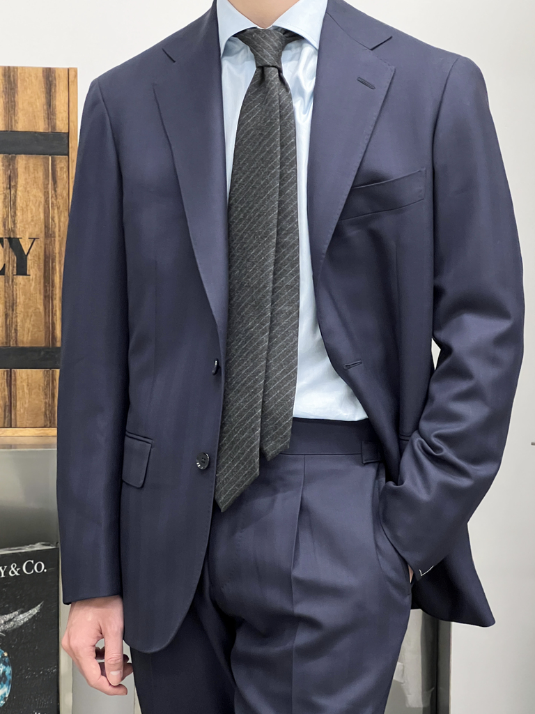 Bộ suit vải Drago 10X