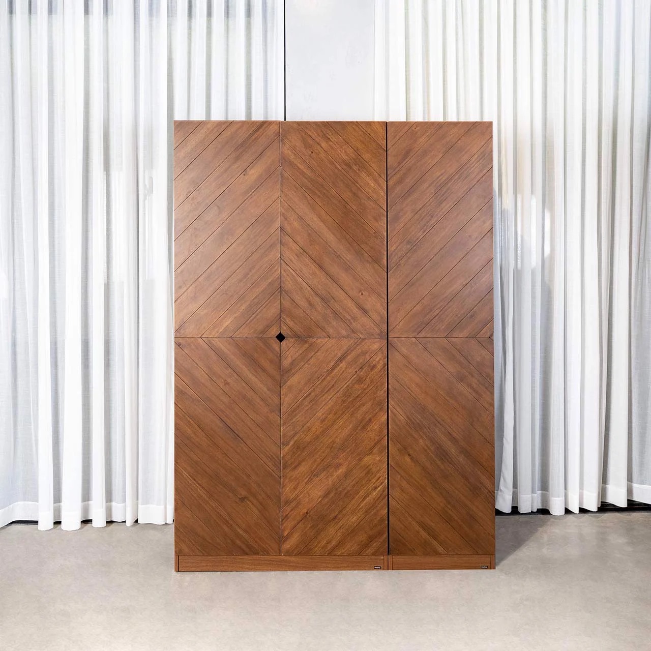 Set Tủ Quần Áo Gỗ 3 Cánh Thanh Treo