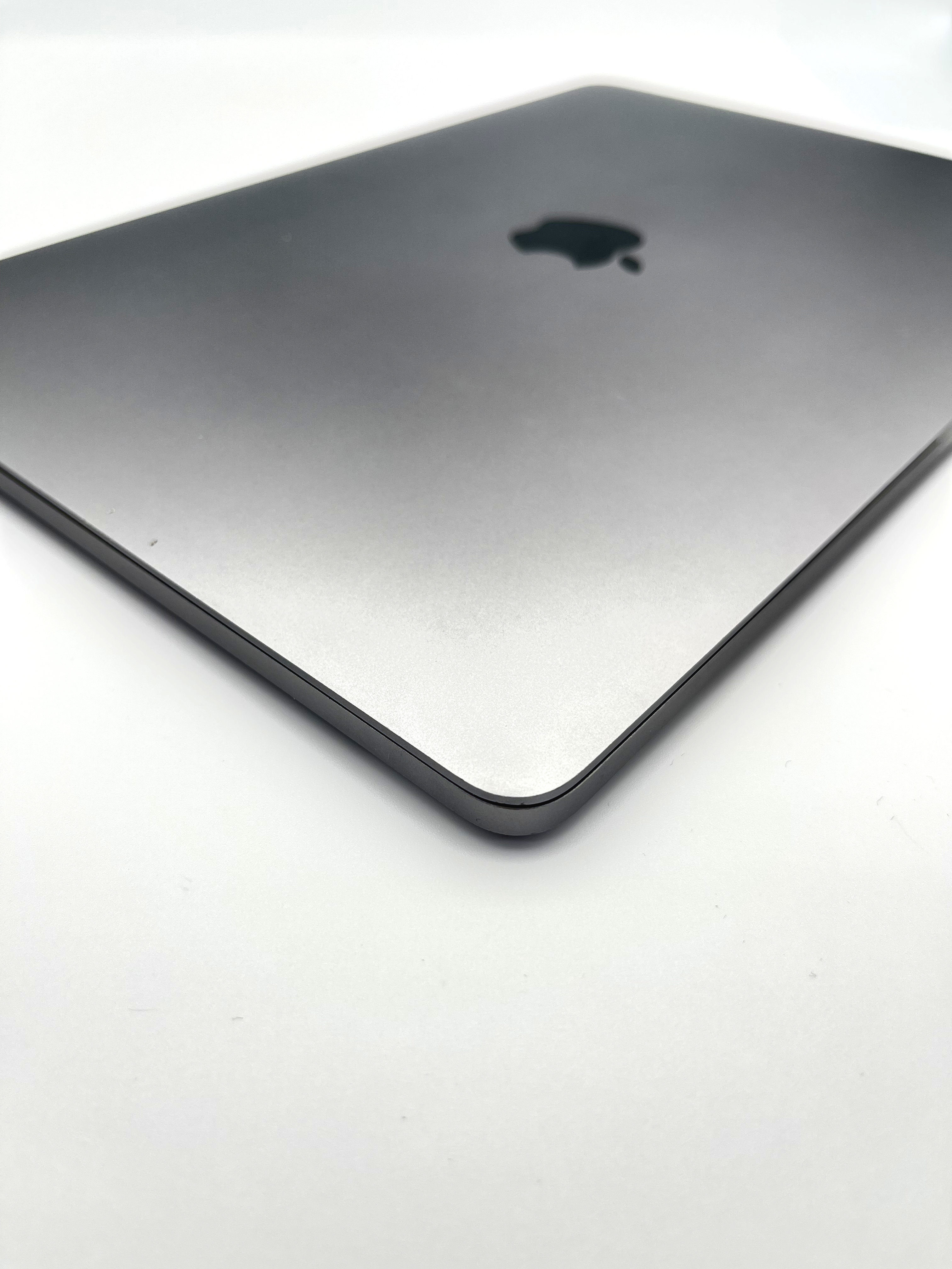 MacBook Pro 2018 13 inch i7 16GB 512GB Gray