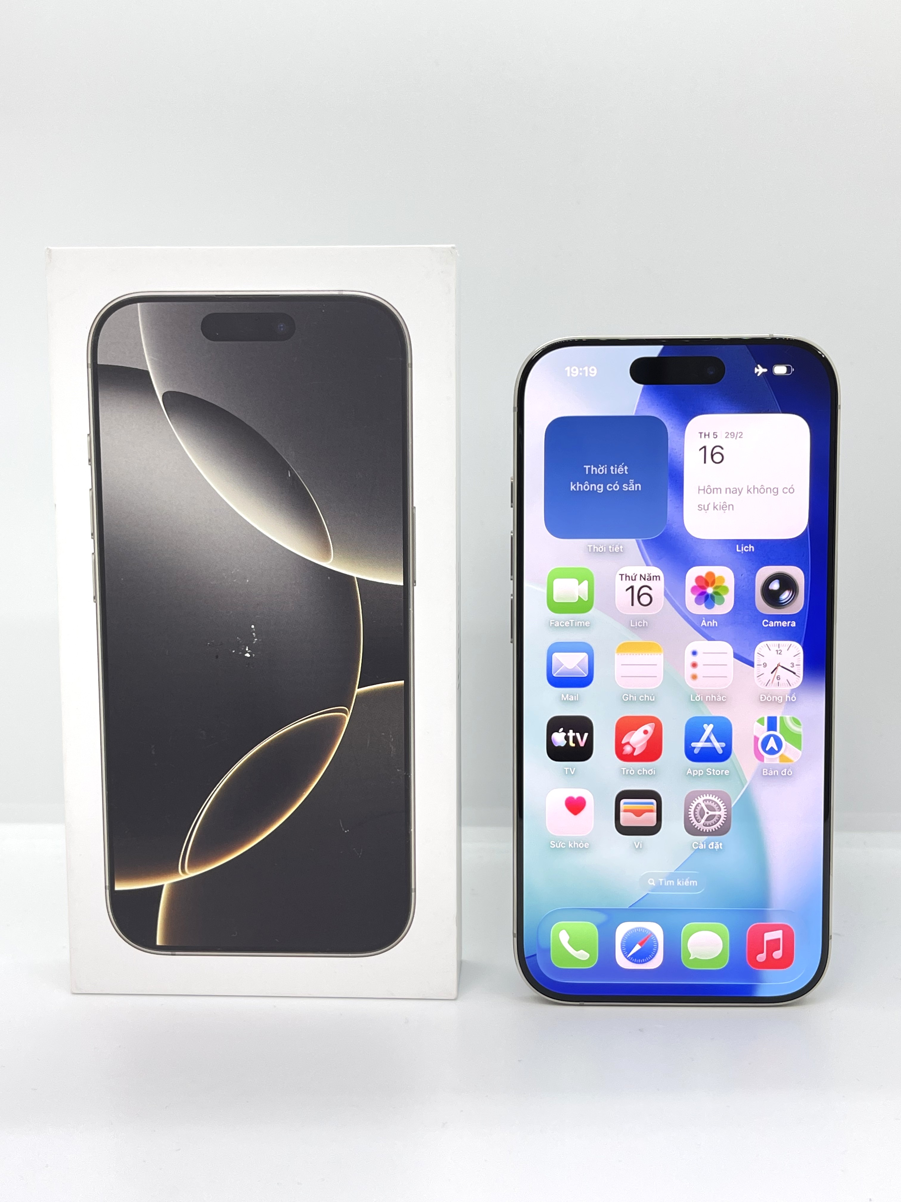 iPhone 16 Pro 256GB Titan Tự Nhiên