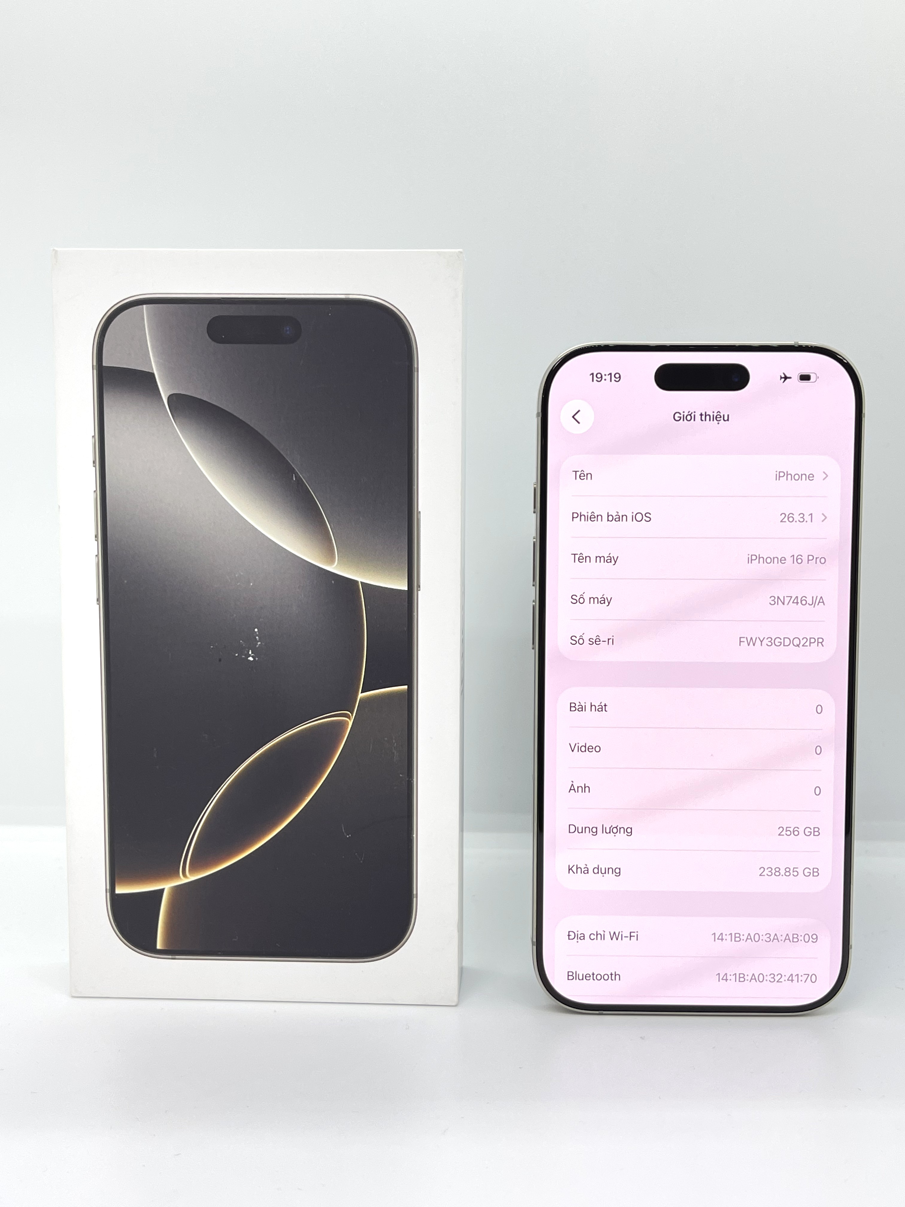 iPhone 16 Pro 256GB Titan Tự Nhiên