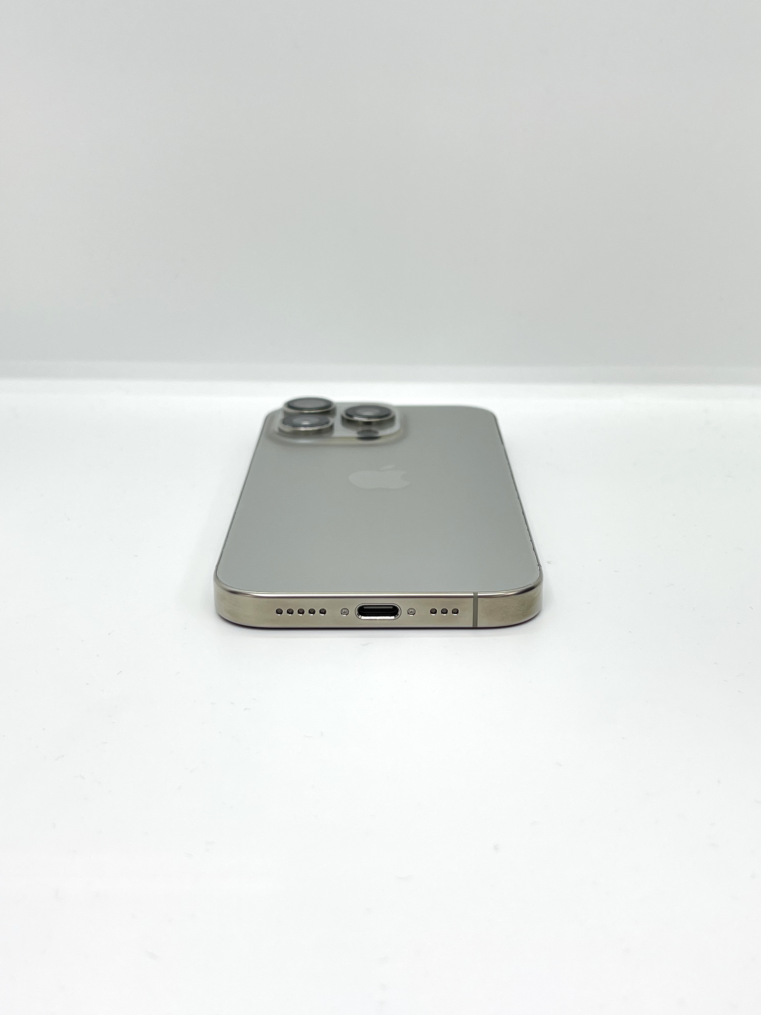 iPhone 16 Pro 256GB Titan Tự Nhiên