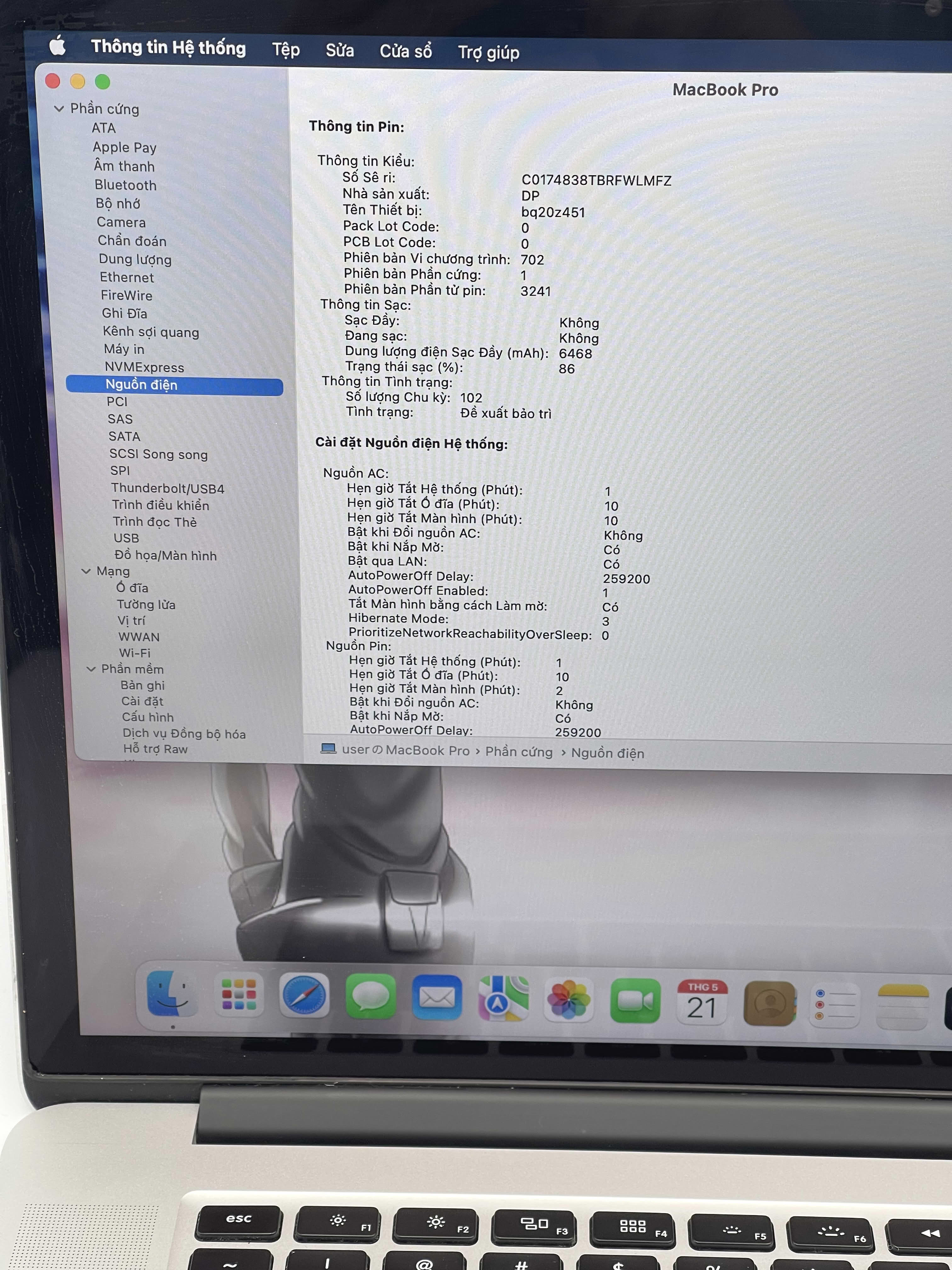 MacBook Pro 2015 15.4 inch i7 16GB 512GB Silver
