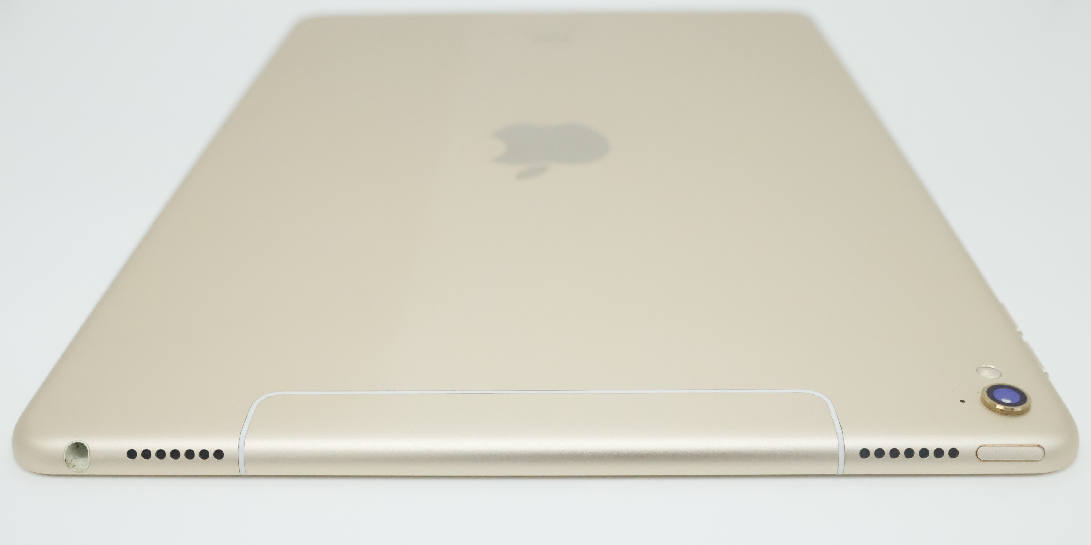 iPad Pro 9.7 inch 128GB Gold