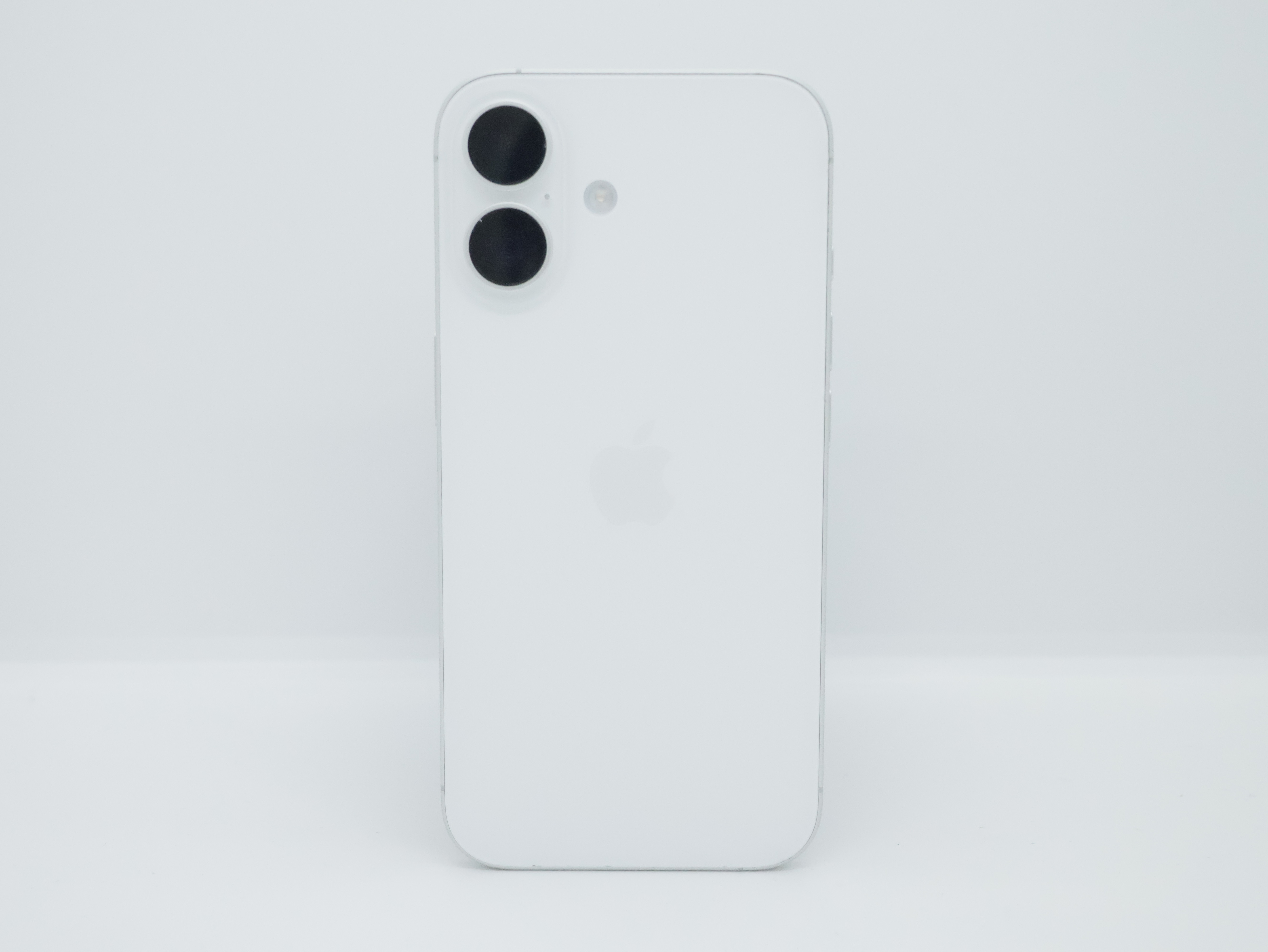 iPhone 16 128GB White