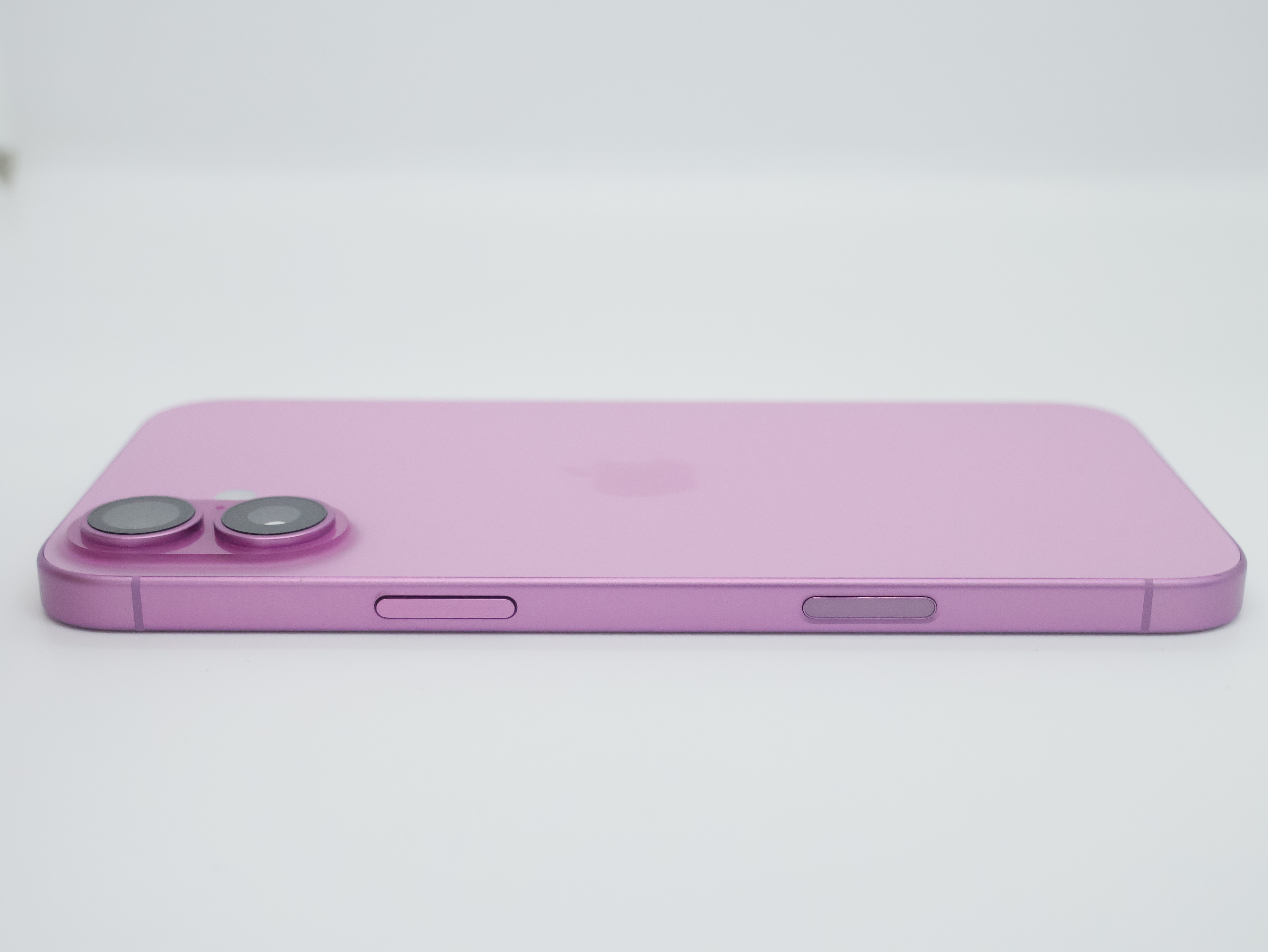 iPhone 16 Plus 128GB Pink