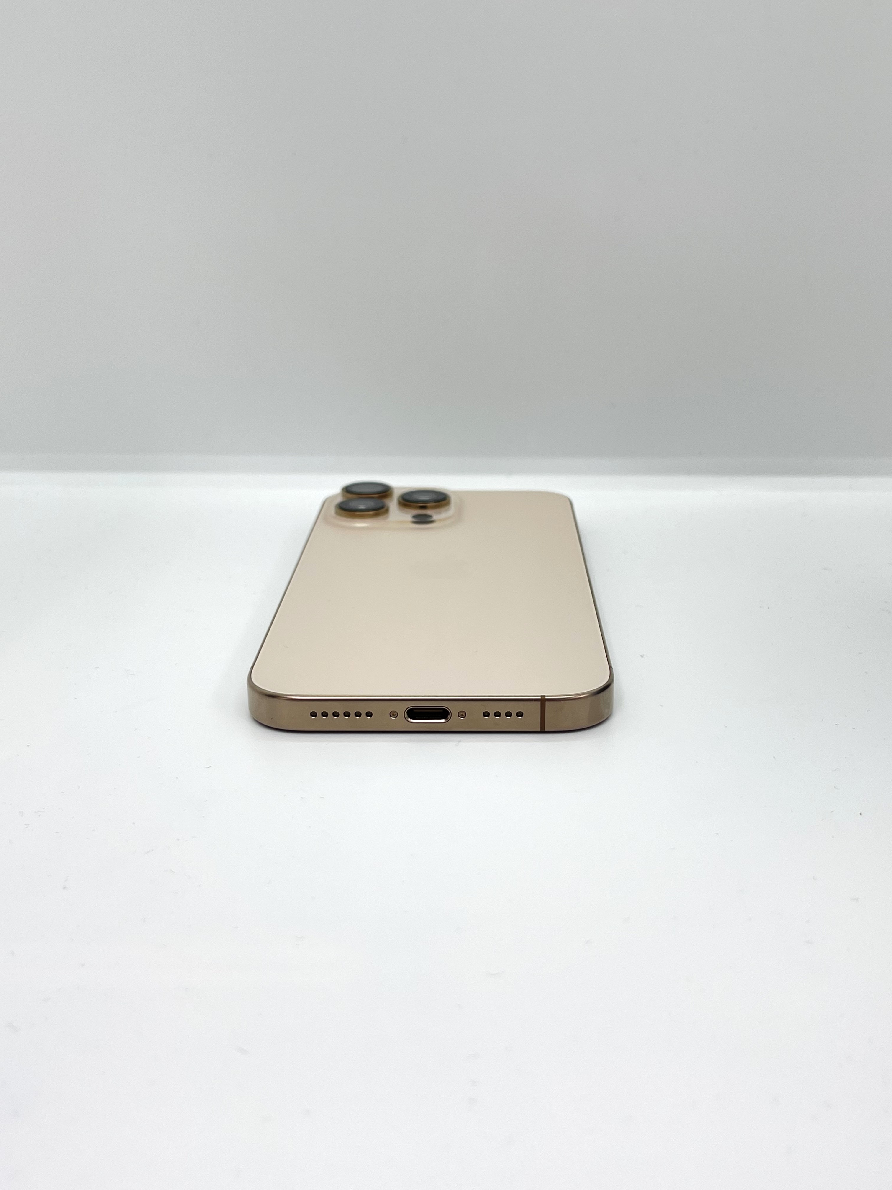 iPhone 16 Pro Max 256GB Titan Sa Mạc