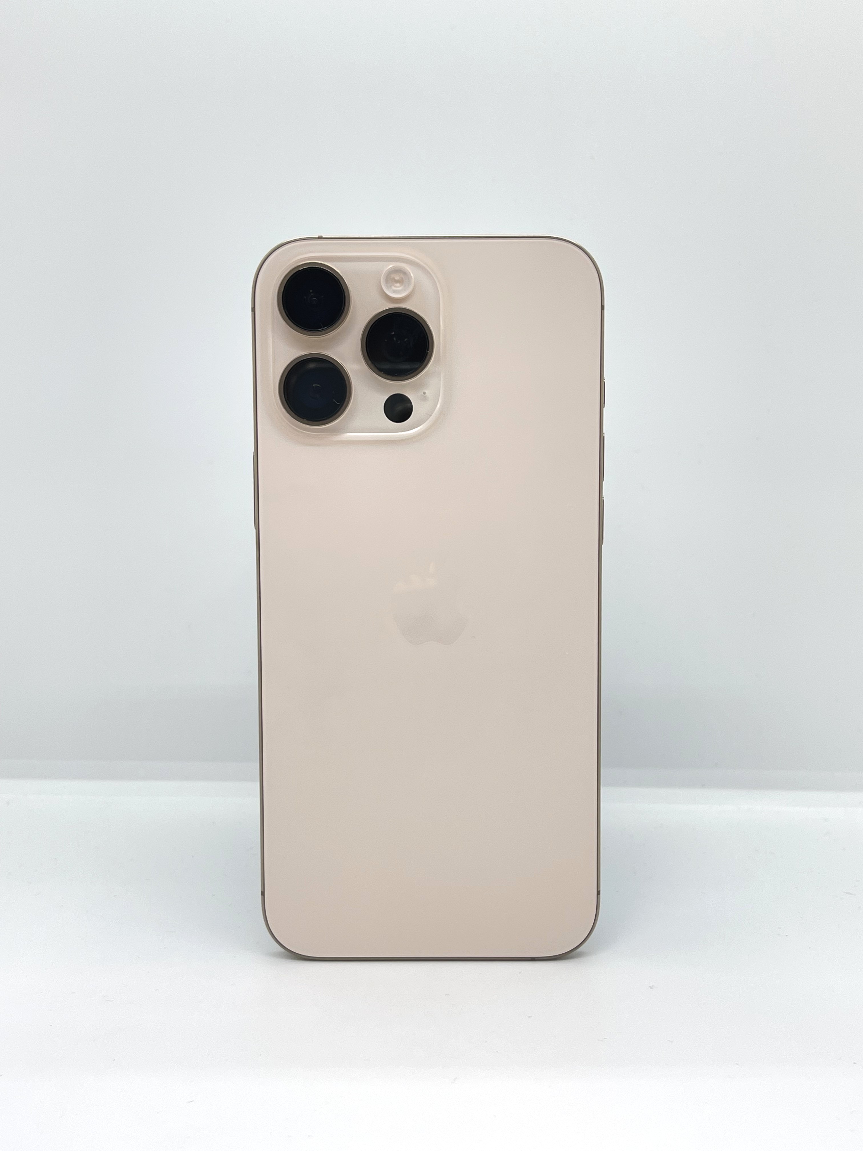 iPhone 16 Pro Max 256GB Titan Sa Mạc(Có Xước)
