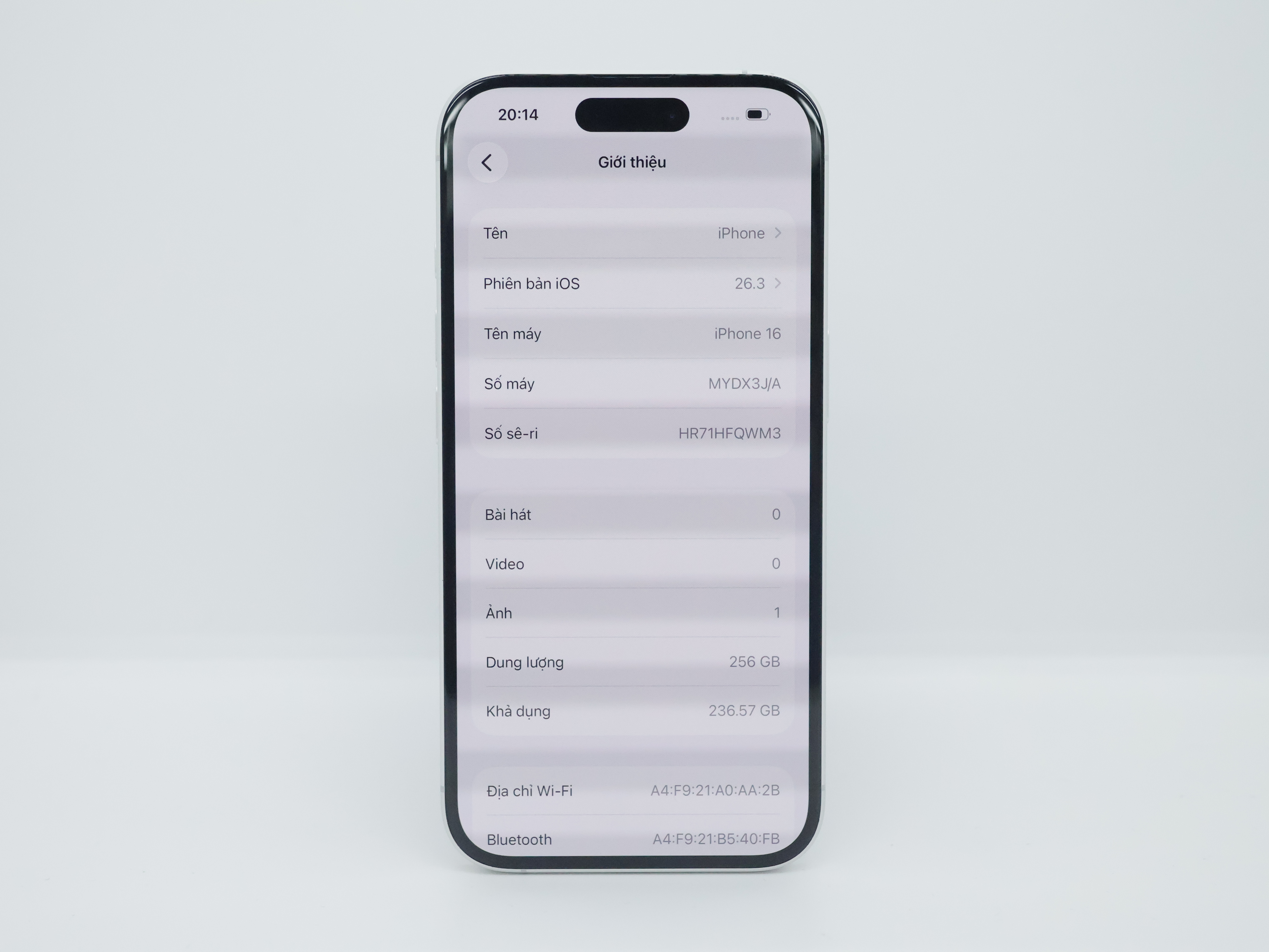 iPhone 16 128GB White