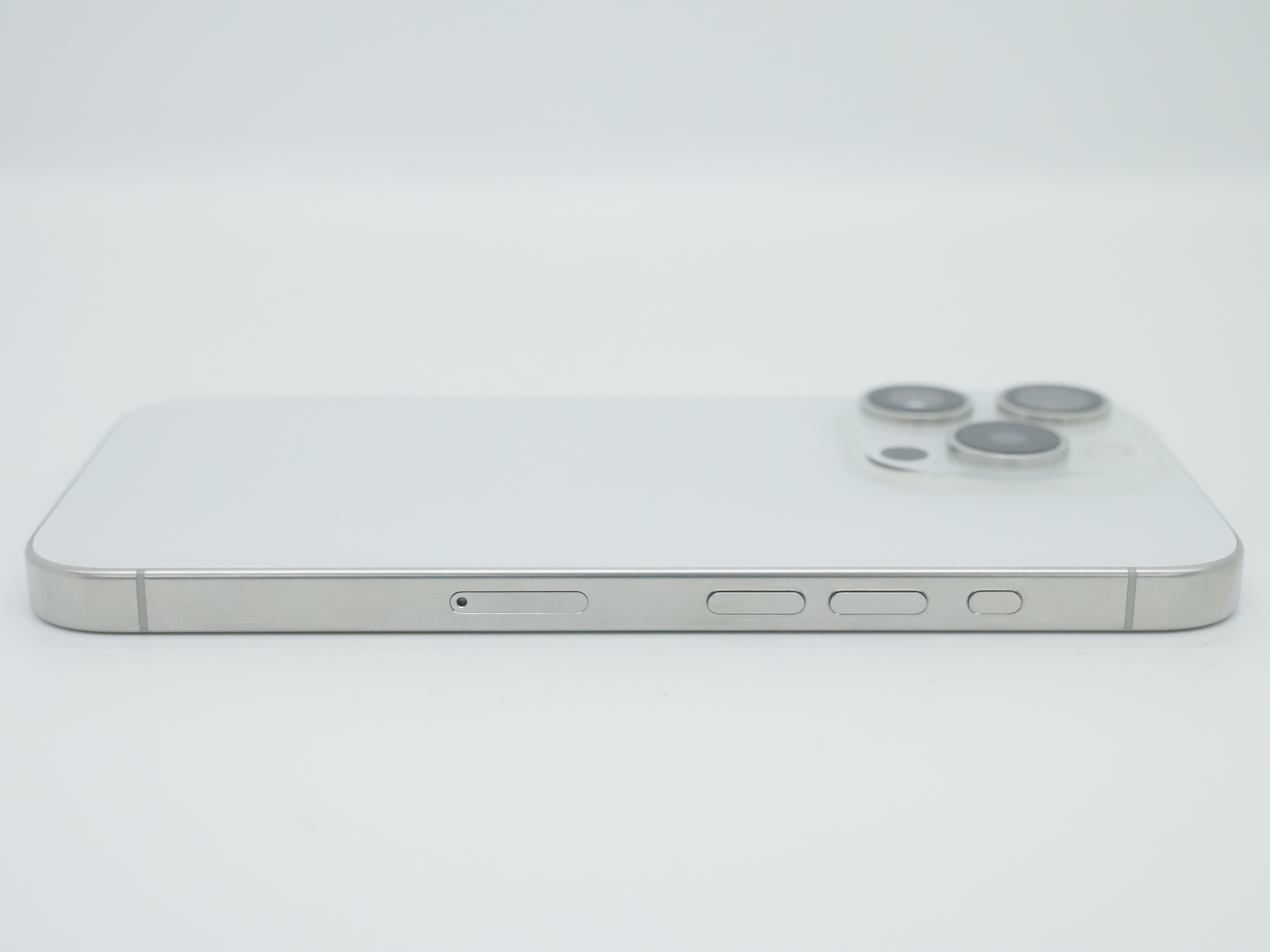 iPhone 15 Pro 128GB White Titan