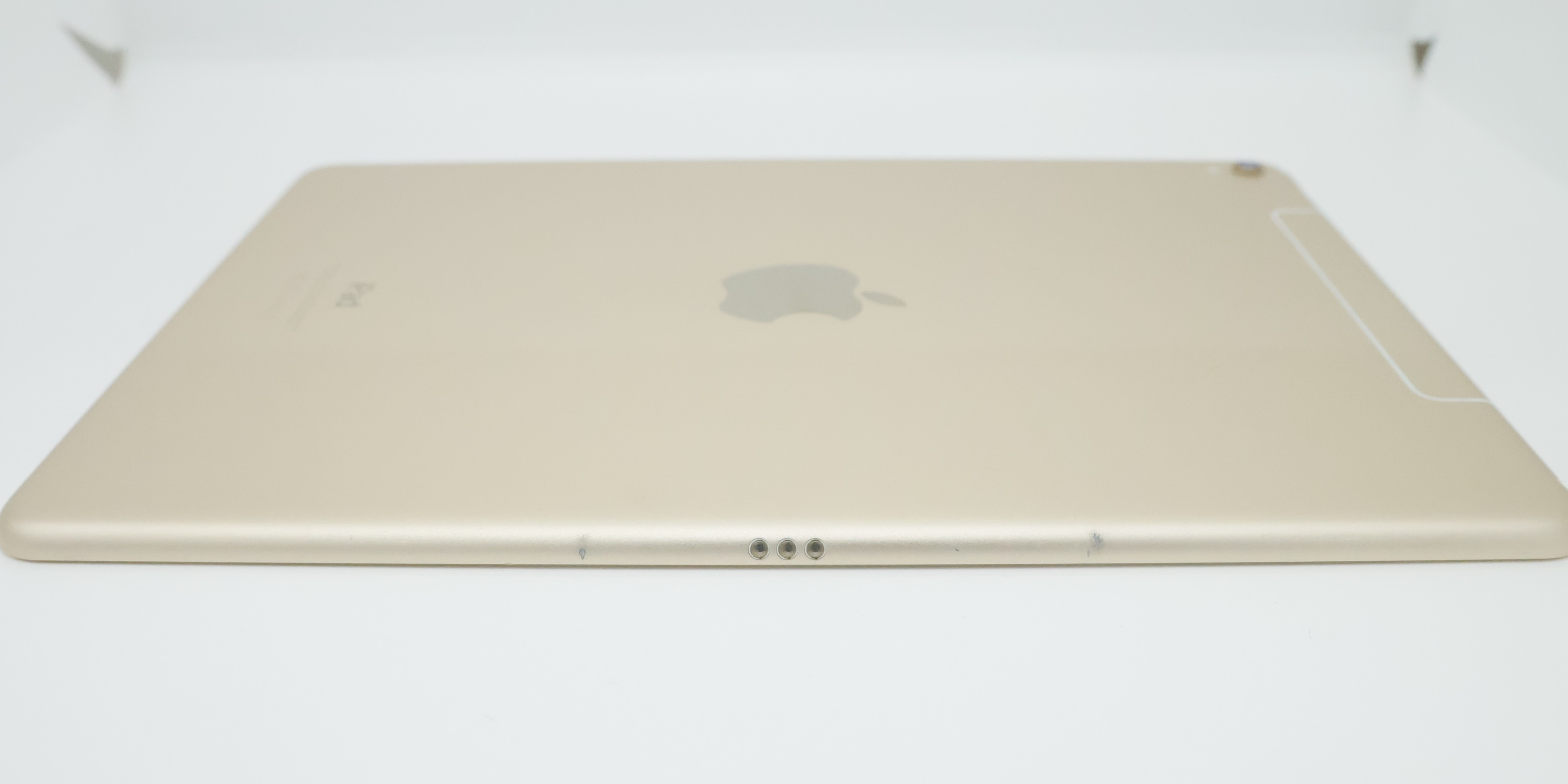 iPad Pro 9.7 inch 128GB Gold