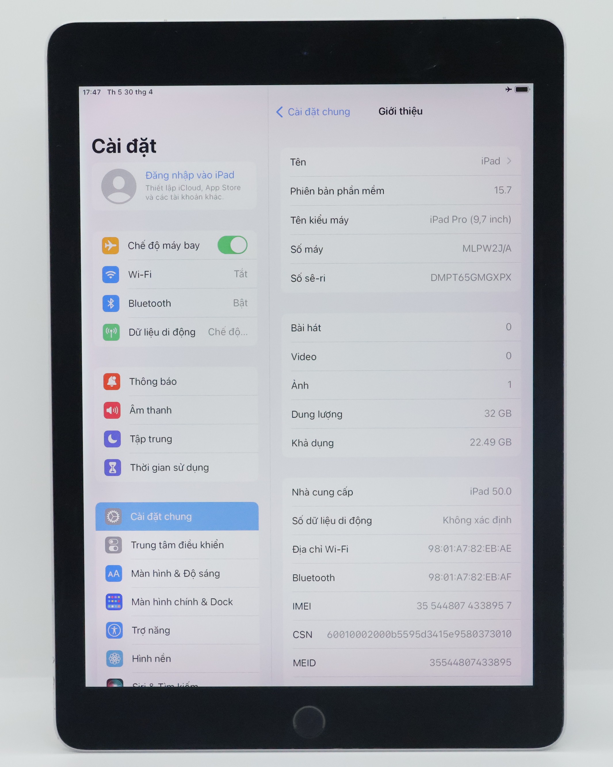 iPad Pro 9.7 inch 32GB Gray