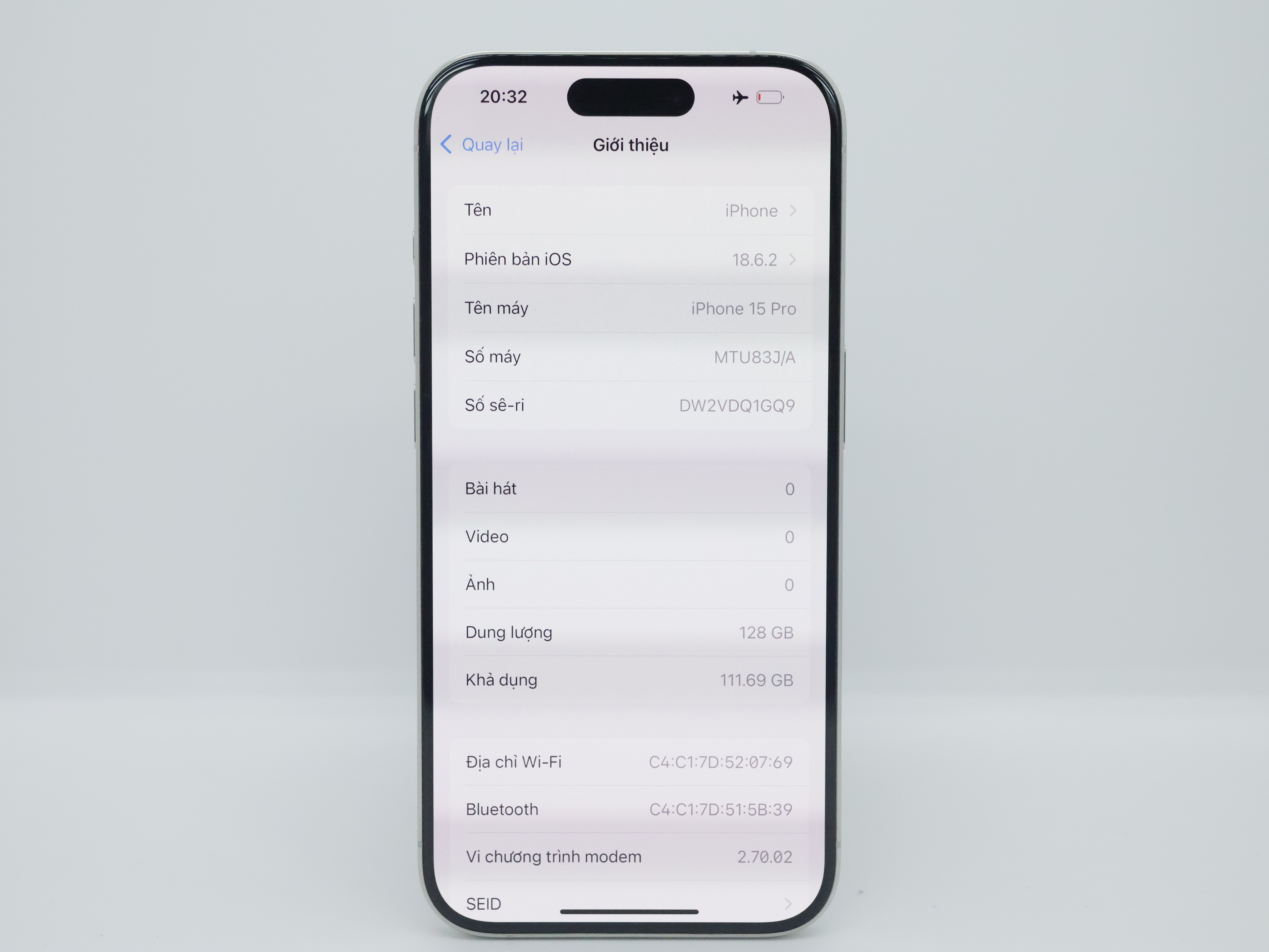 iPhone 15 Pro 128GB White Titan