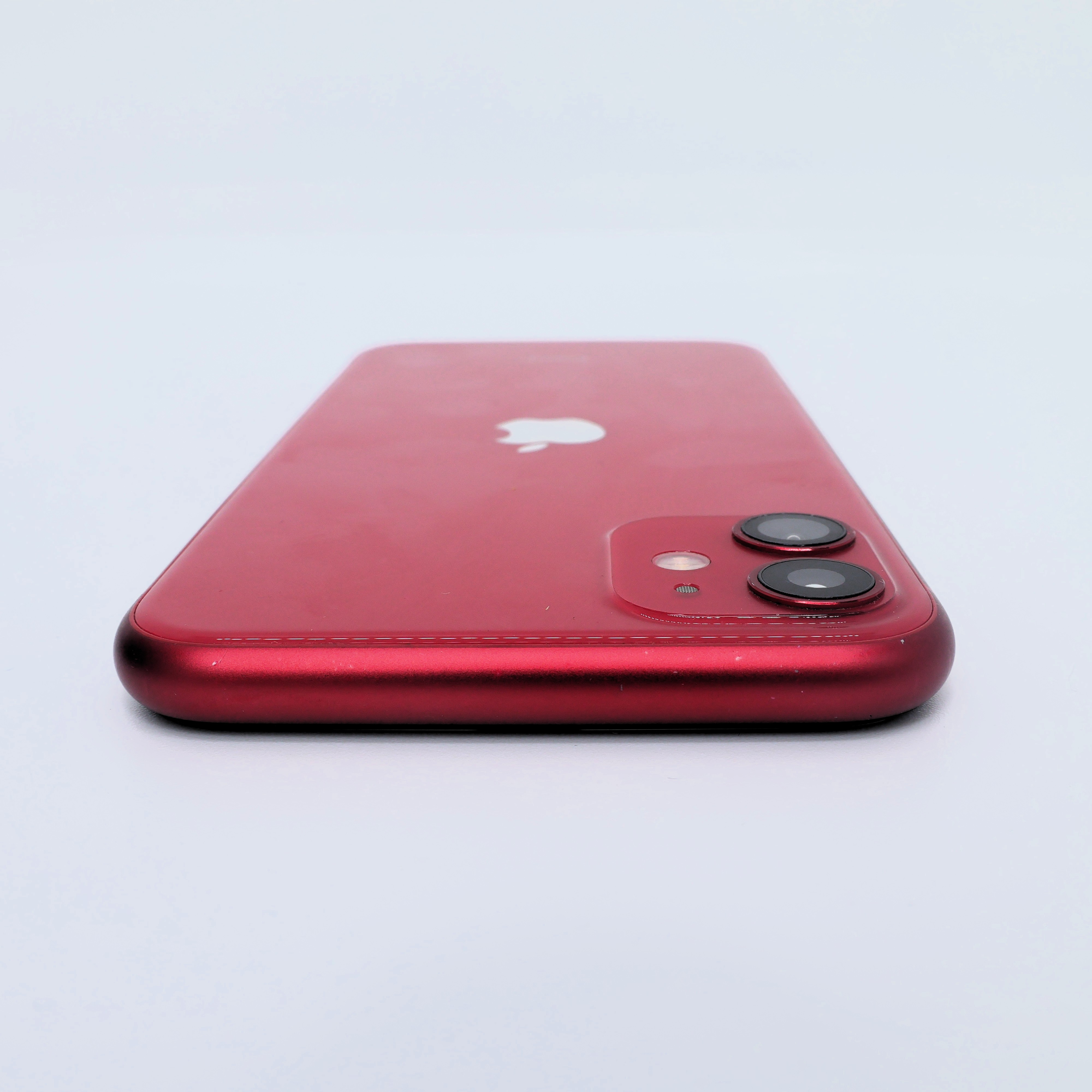iPhone 11 64GB Red