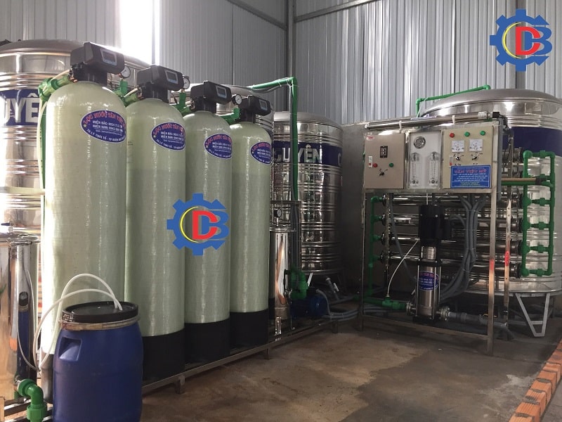 Dây chuyền lọc nước tinh khiết 1000lít/giờ