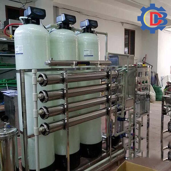 Dây chuyền lọc nước tinh khiết 1000lít/giờ