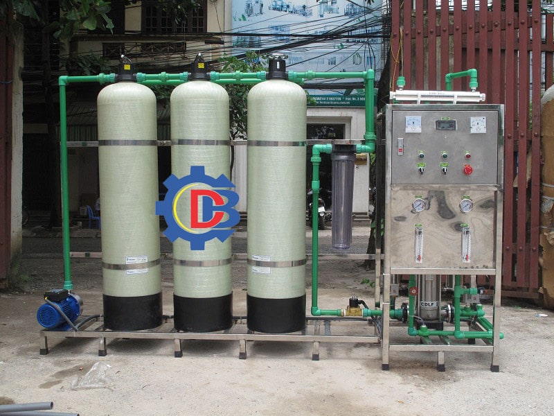 Dây chuyền lọc nước tinh khiết 2000 lít/giờ
