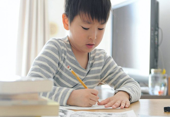 MUỐN CẢI THIỆN TRÍ NHỚ CHO CON, CHA MẸ ĐỪNG BỎ QUA 4 KHUNG GIỜ VÀNG ĐỂ HỌC