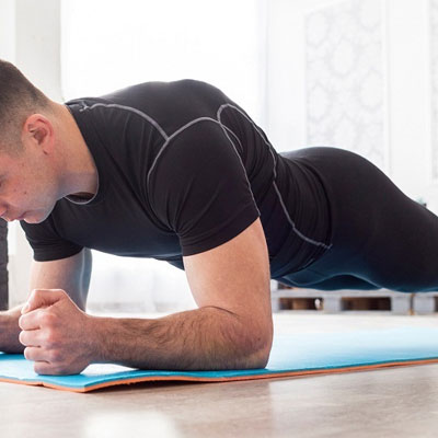 Bài tập Plank cải thiện tình trạng xuất tinh sớm