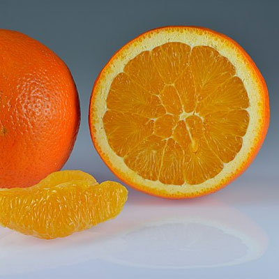 Trái cam giàu vitamin C rất tốt cho tim mạch