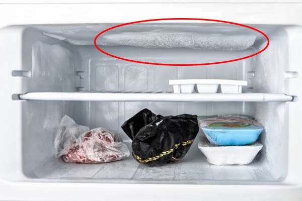 Thói quen sử dụng sai khiến tủ bị đóng tuyết