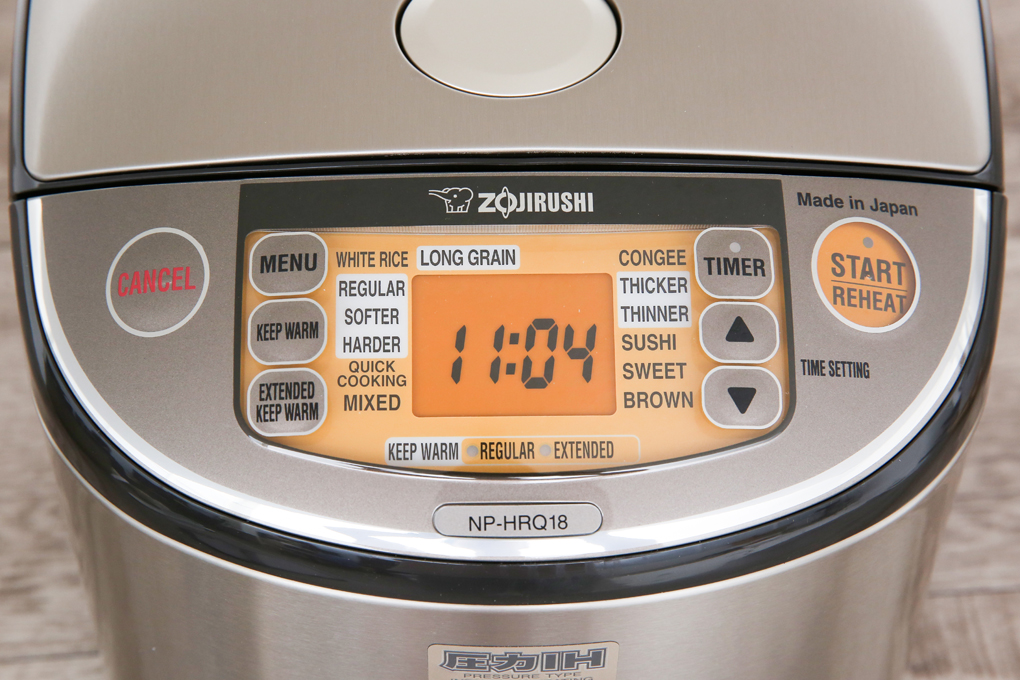 Nồi cơm điện cao tần Zojirushi 1.8 lít ZONC-NP-HRQ18-XT