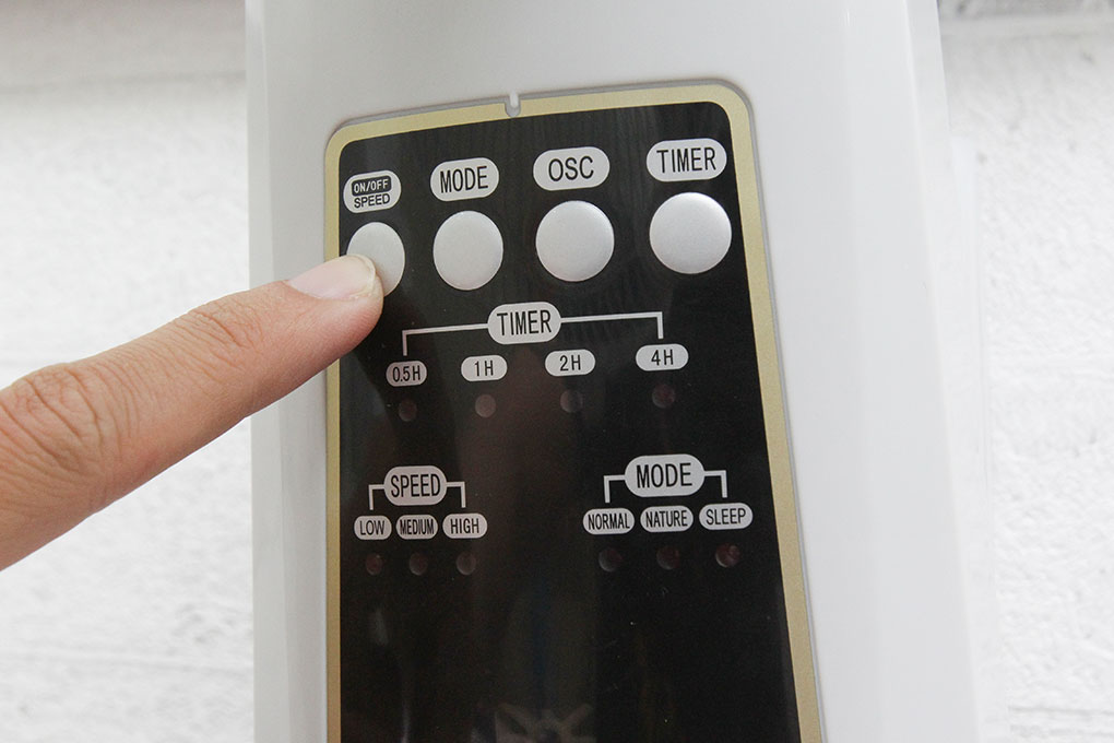Quạt treo tường Midea 3 cánh FW40-6H 55W