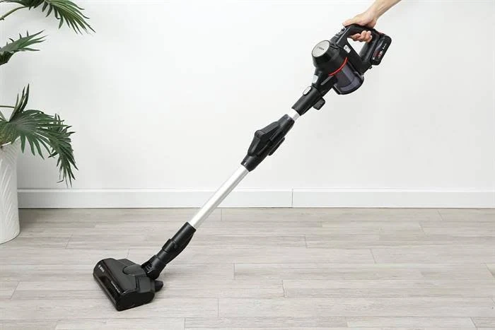Máy hút bụi Bosch cầm tay không dây BCS712XXL