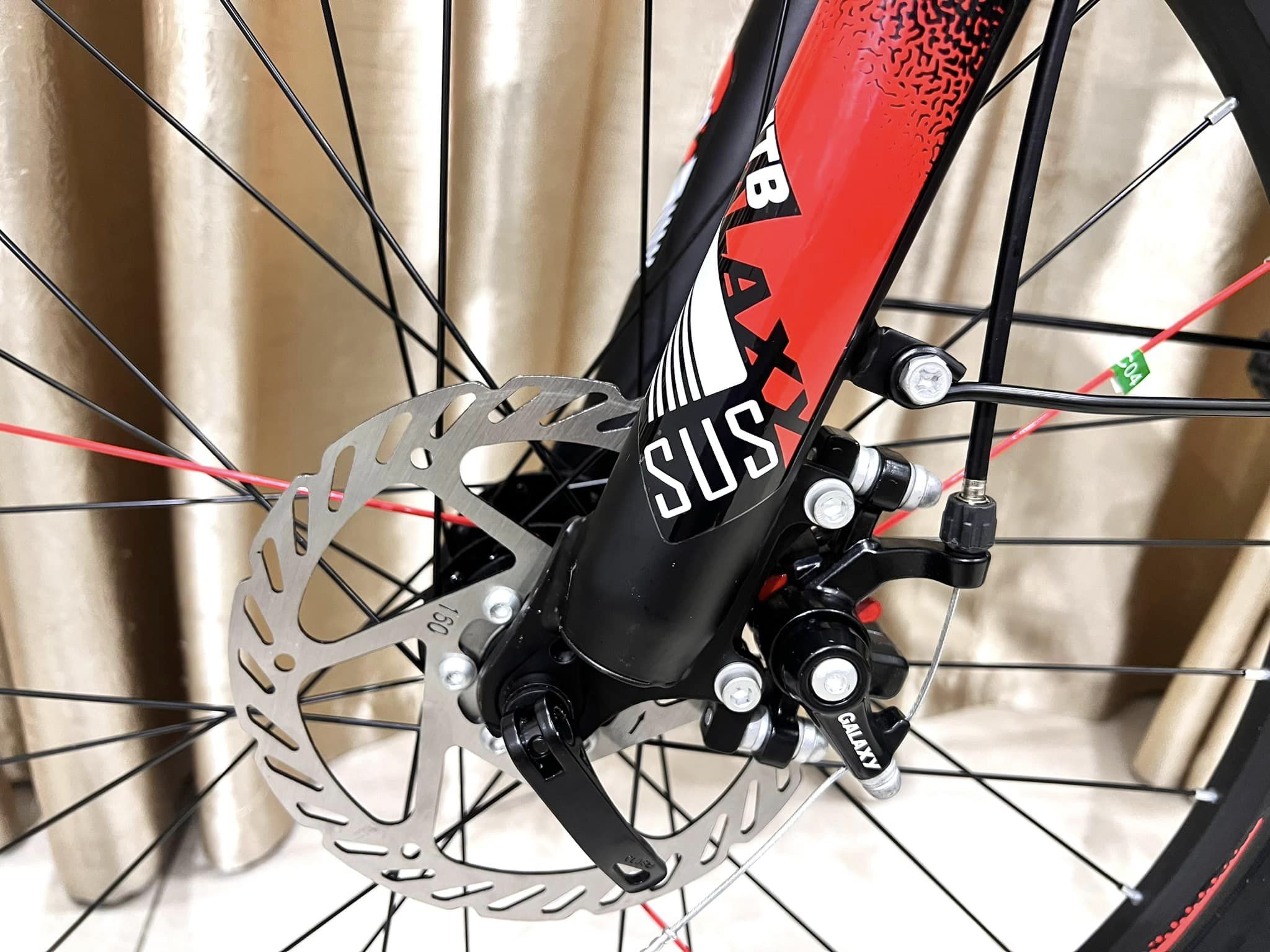 Xe Đạp Galaxy CT9 ( 9 đến 15 tuổi ) Khung nhôm 21 số shimano