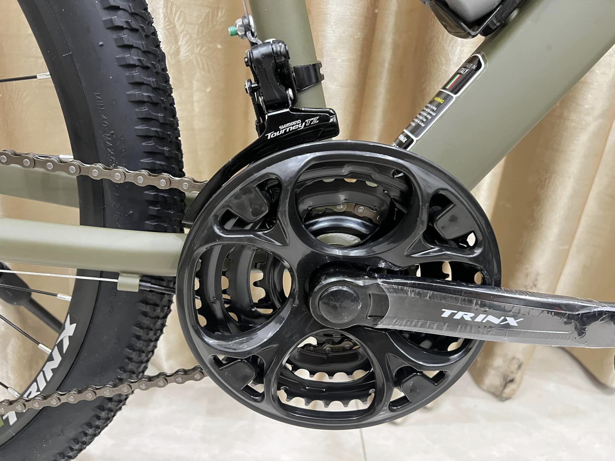 Xe Đạp Trinx GT26 ( 2025 ) khung nhôm full shimano 21 số