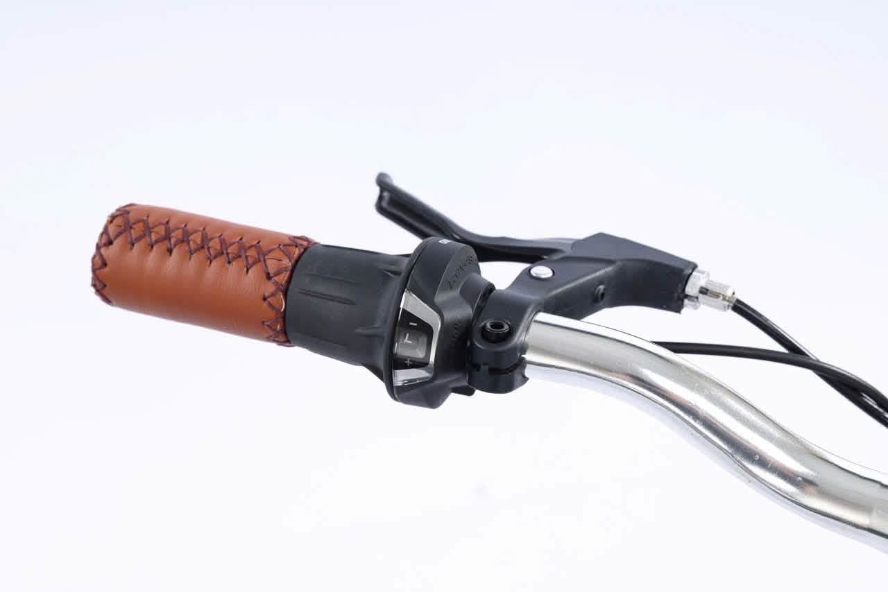 Xe Đạp Nữ QTBike V26 ( 1m50 -1m80 )