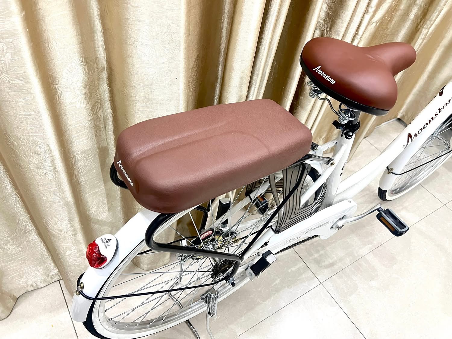 Xe Đạp Nữ  Moonstone