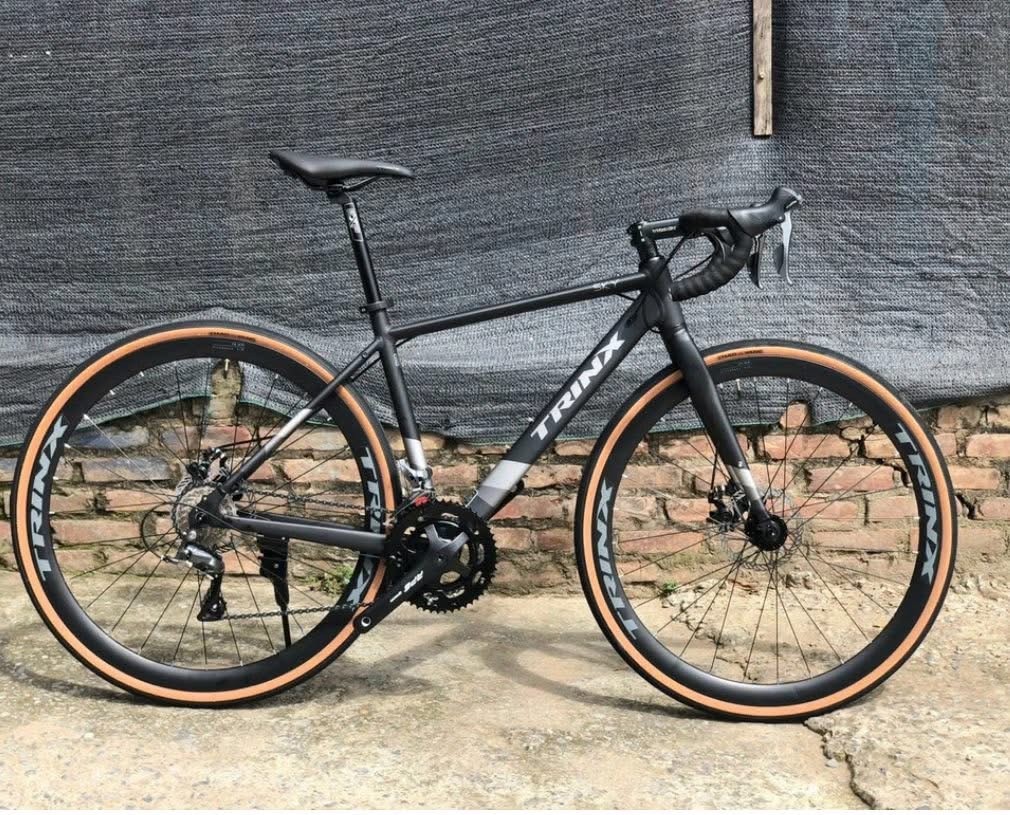 Xe Đạp Đua Trinx Sky - Tay đề Lắc