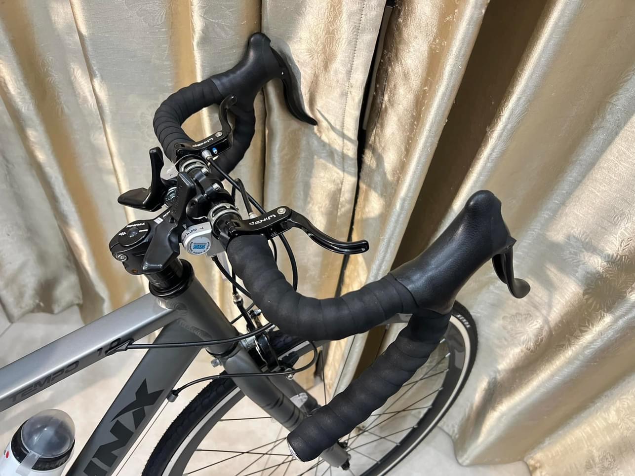 Xe Đạp Đua Trinx Tempo 1.0 2025