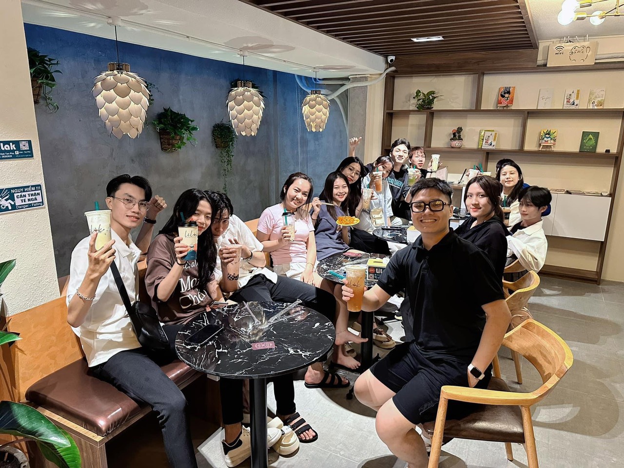kinh-doanh-nhuong-quyen-thuong-hieu-tra-banh