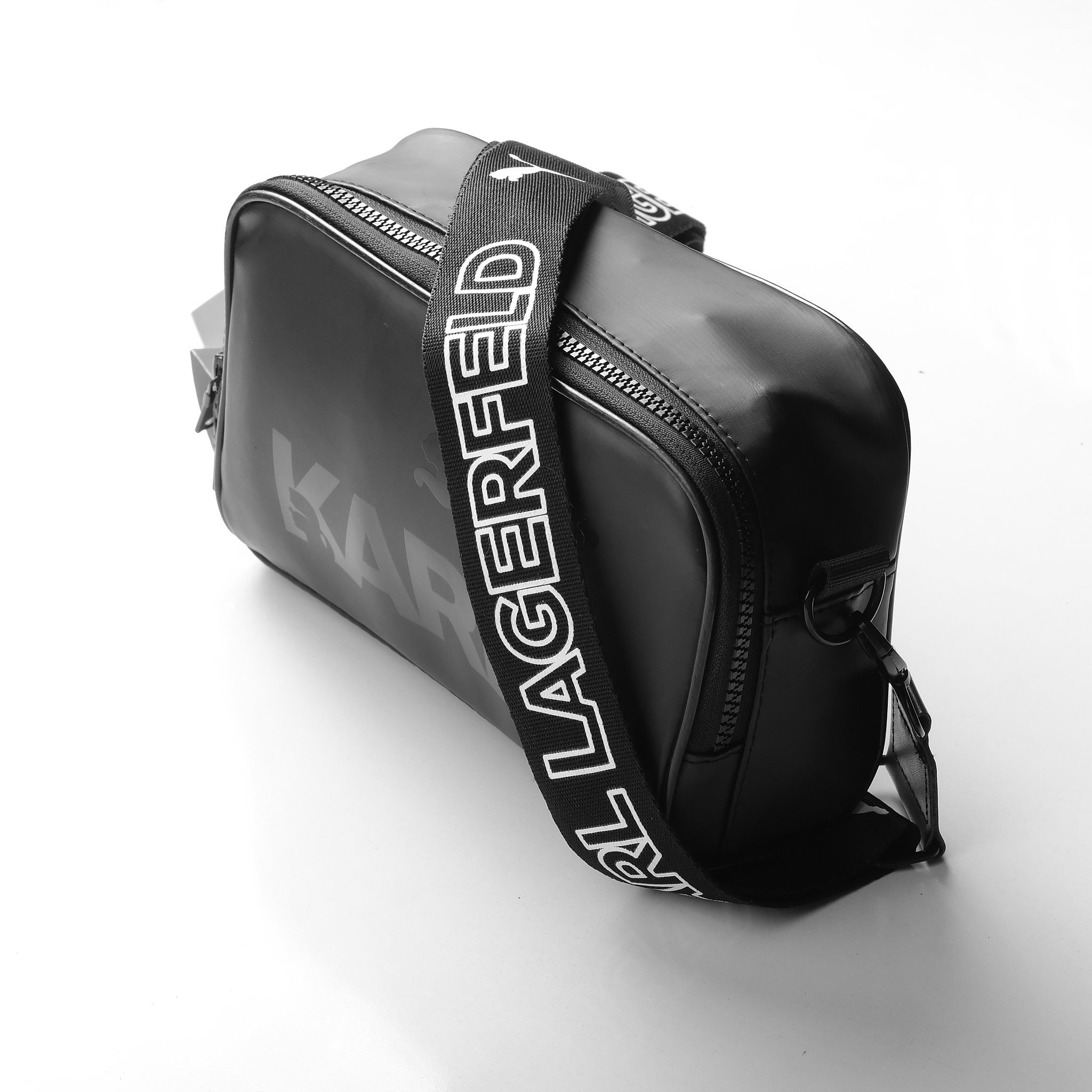 Túi đeo chéo / Túi bao tử