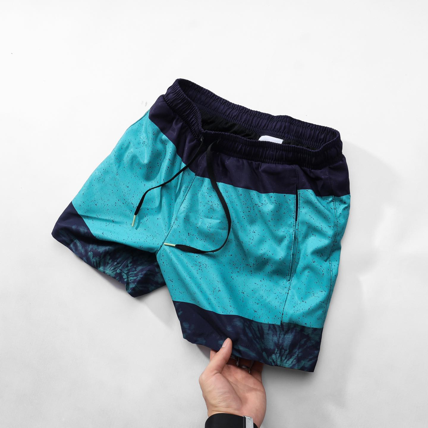 Quần short đi biển