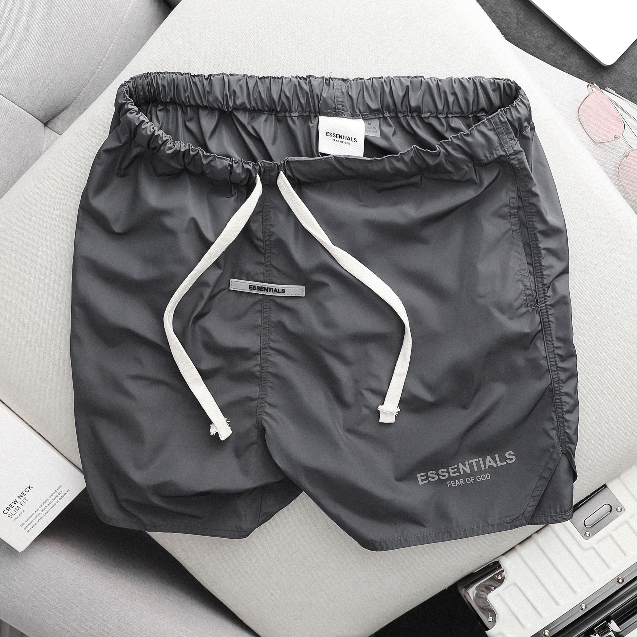 quần Short dù gió essentials 9888