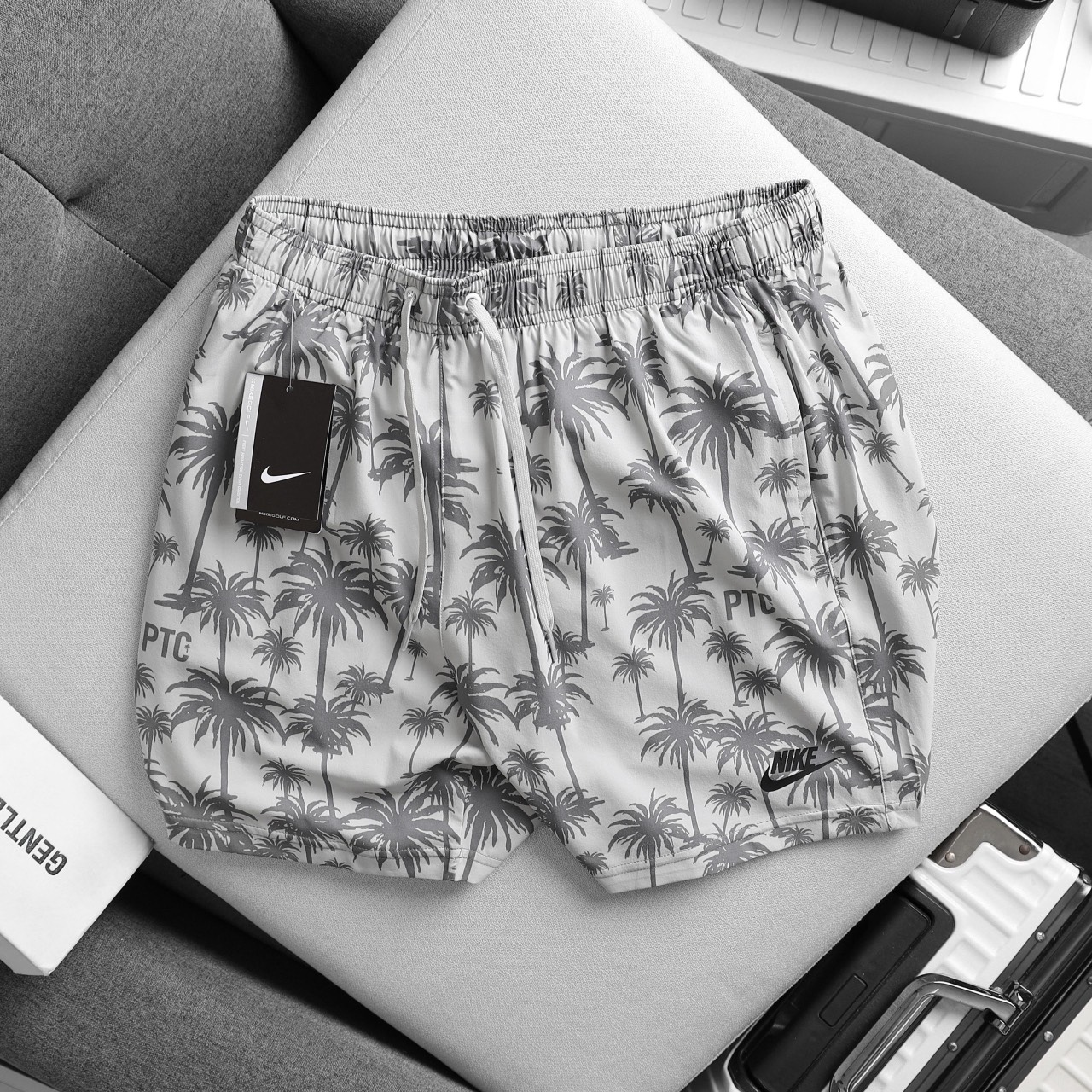Quần short biển NK QS09