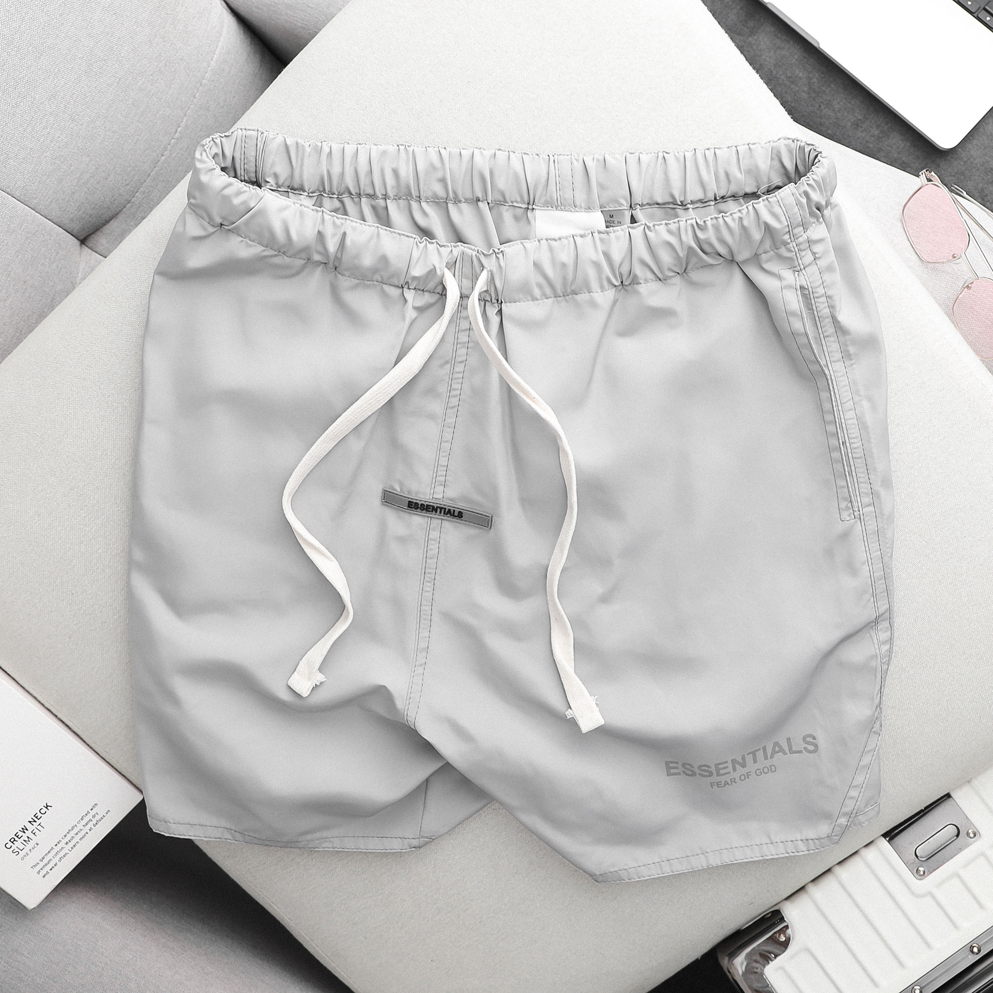 quần Short dù gió essentials 9888