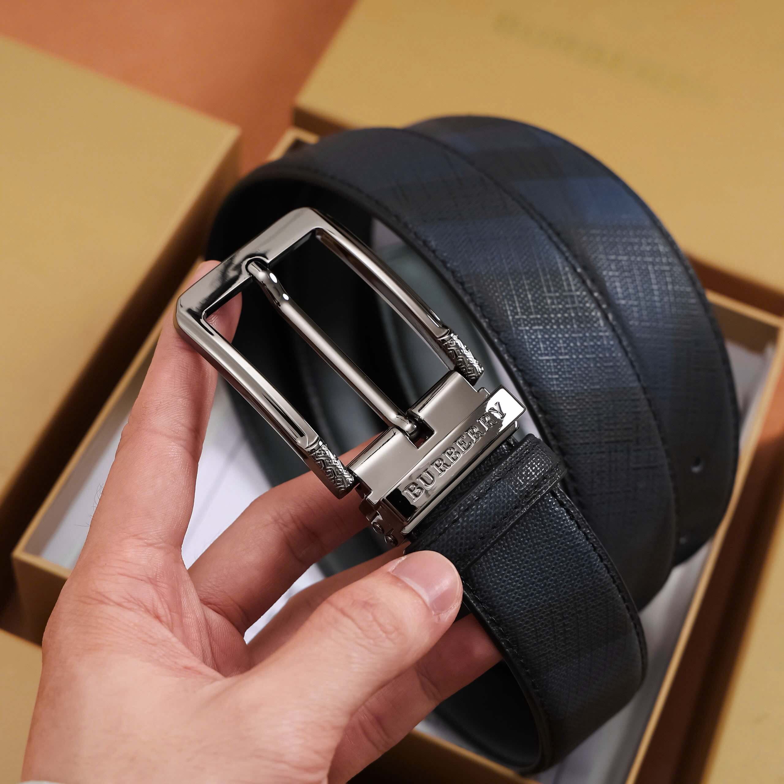 Thắt Lưng Da Synthetic Dập Vân DN09