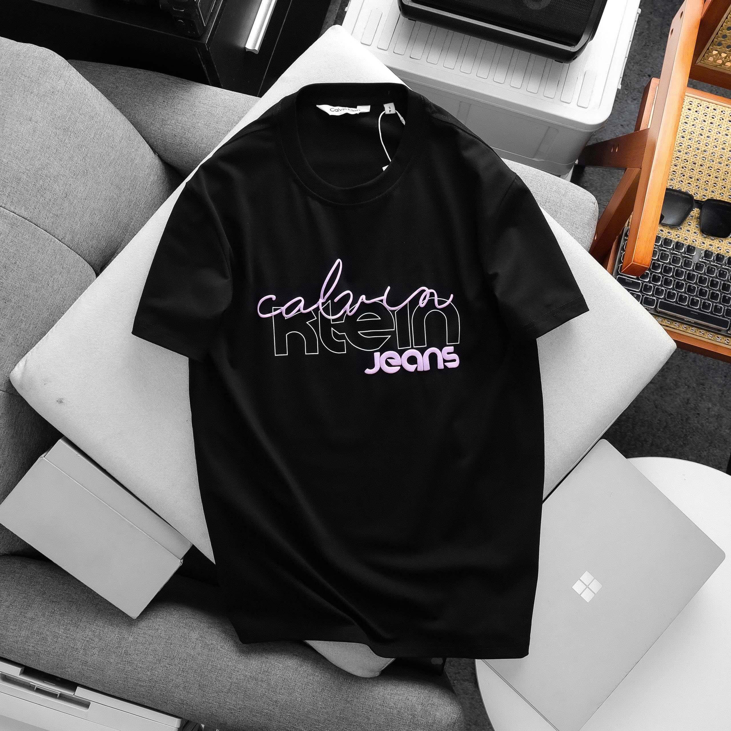 Áo Thun Thời Trang Neon 4M AT51