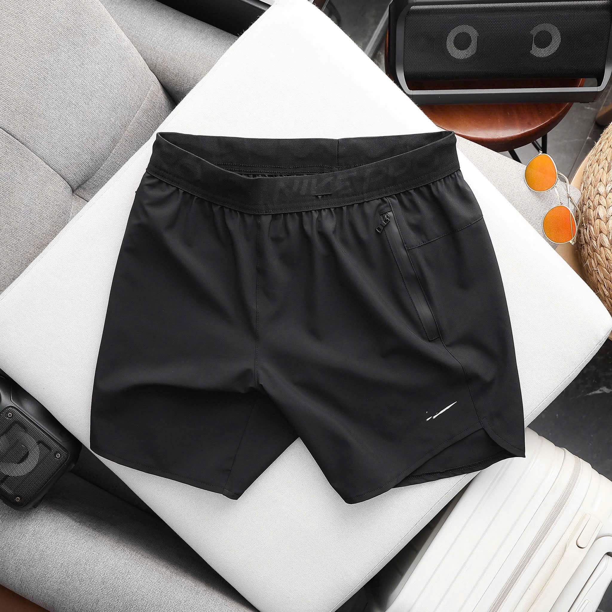 Quần Short Thể Thao Siêu Nhẹ & Đàn Hồi QS36