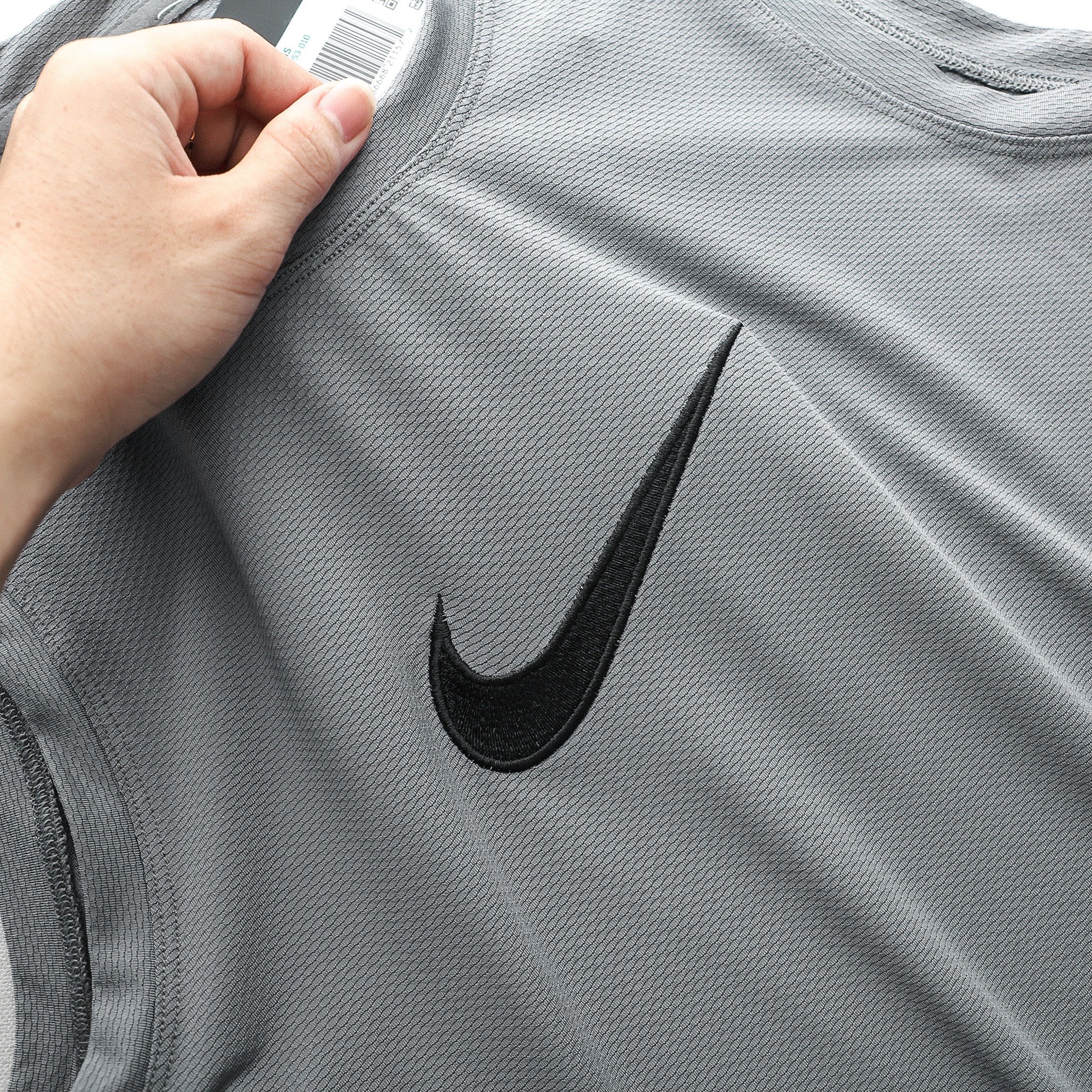 Áo tanktop NK Swoosh BL25