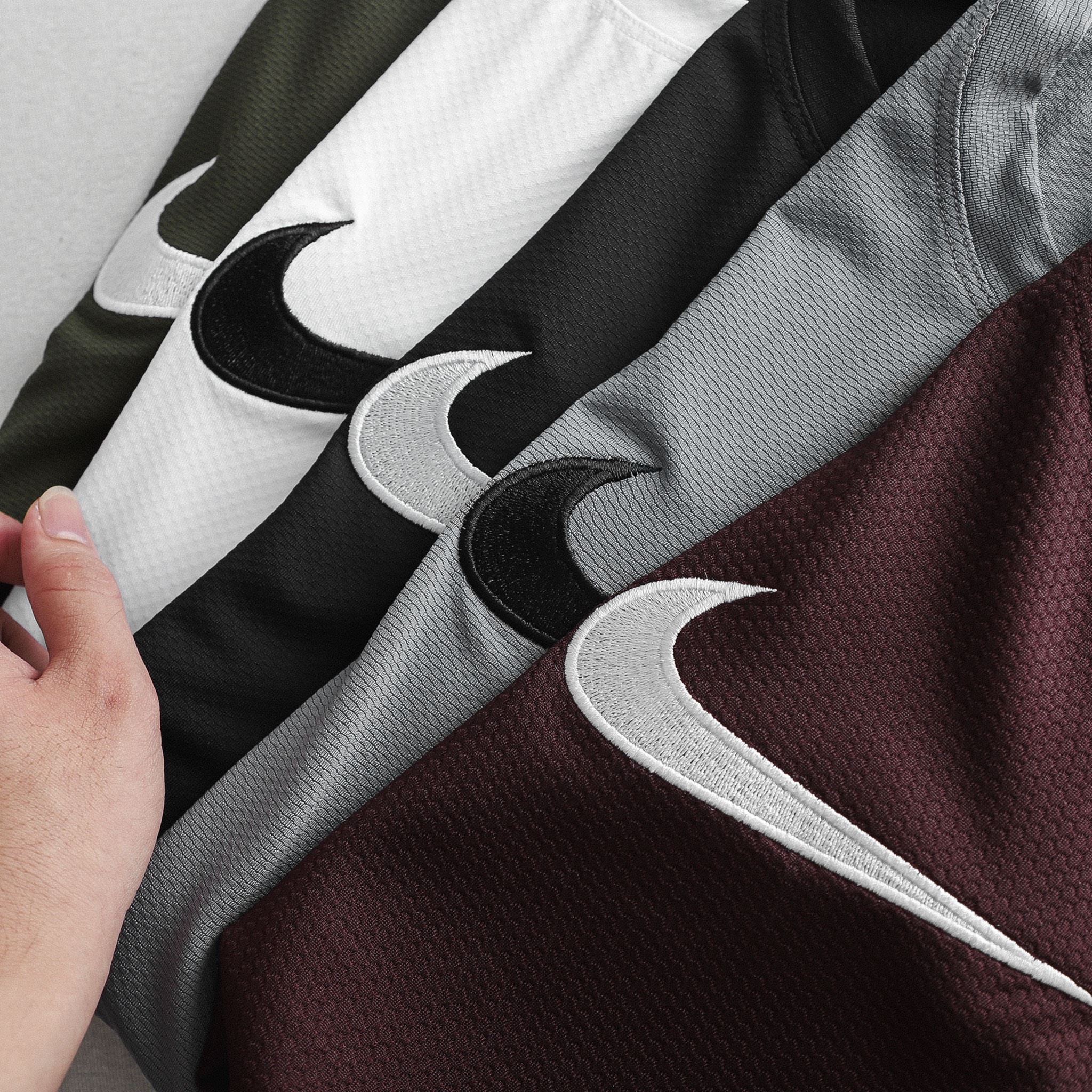 Áo tanktop NK Swoosh BL25