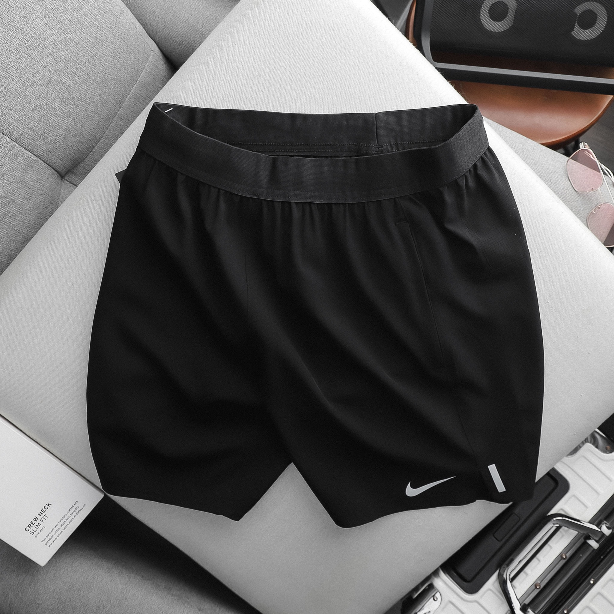 Quần short running NK Fow SH250