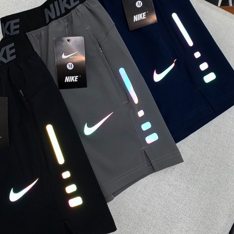 Short running Nike QS77