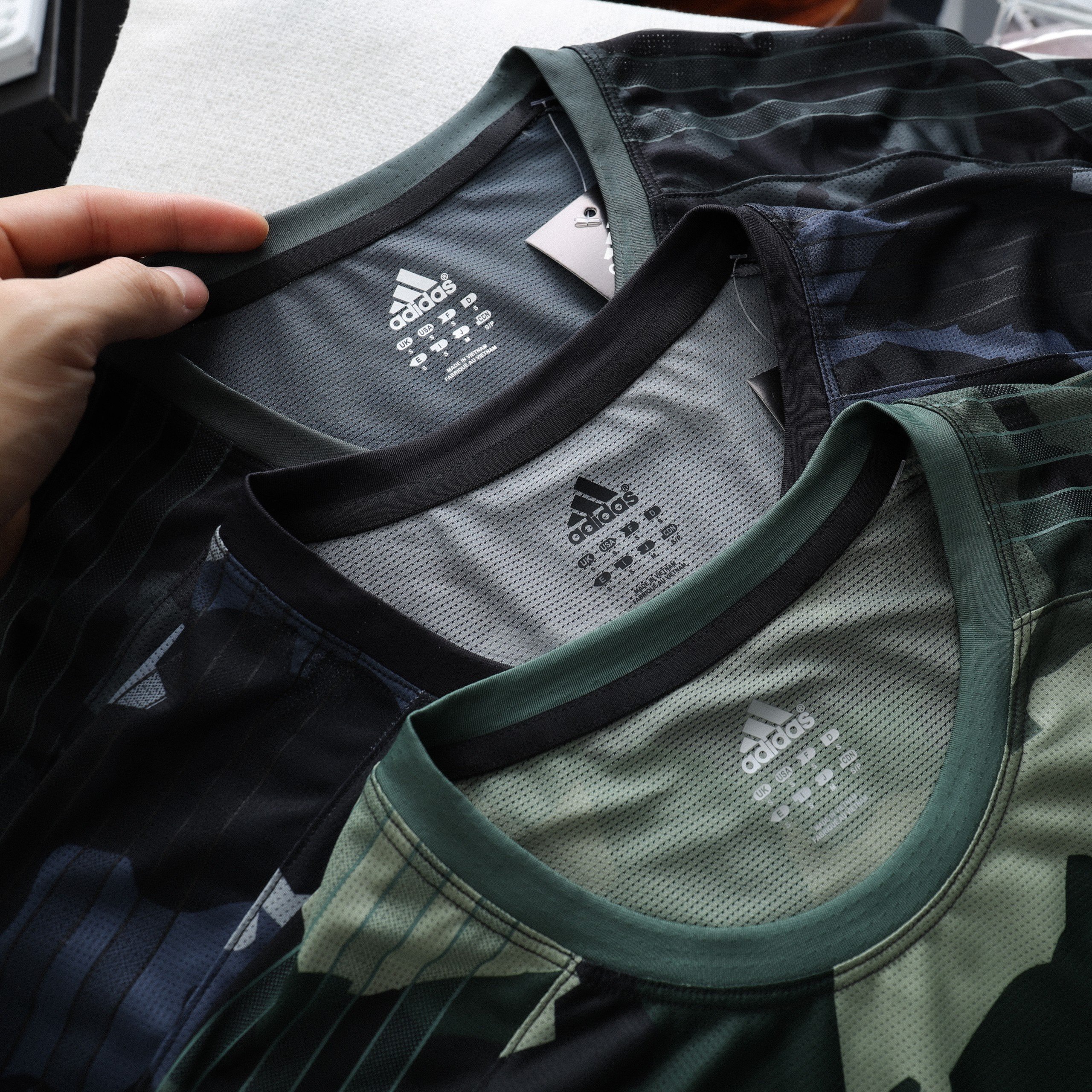 Áo thun das camo AT75