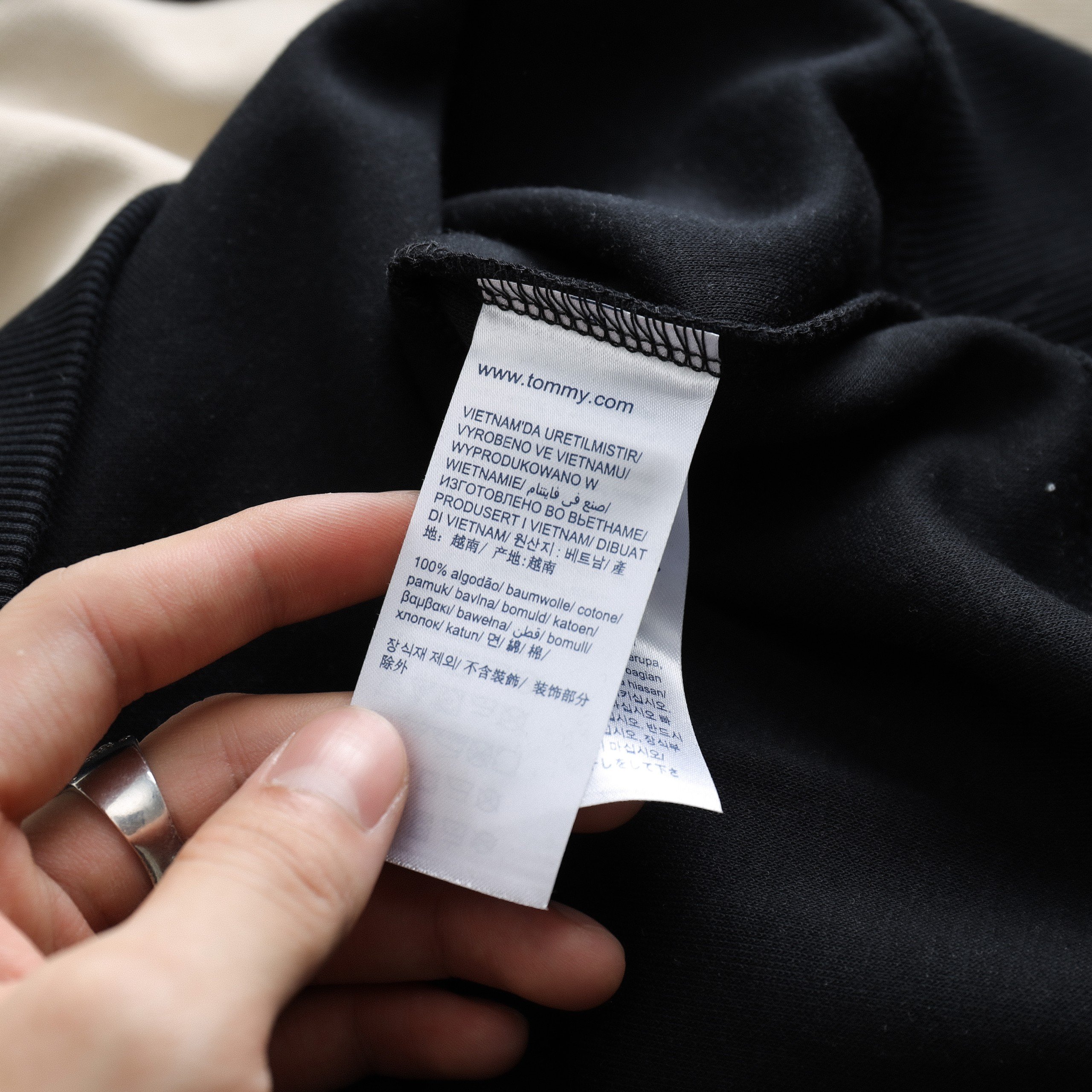 Áo sweater TM ST01